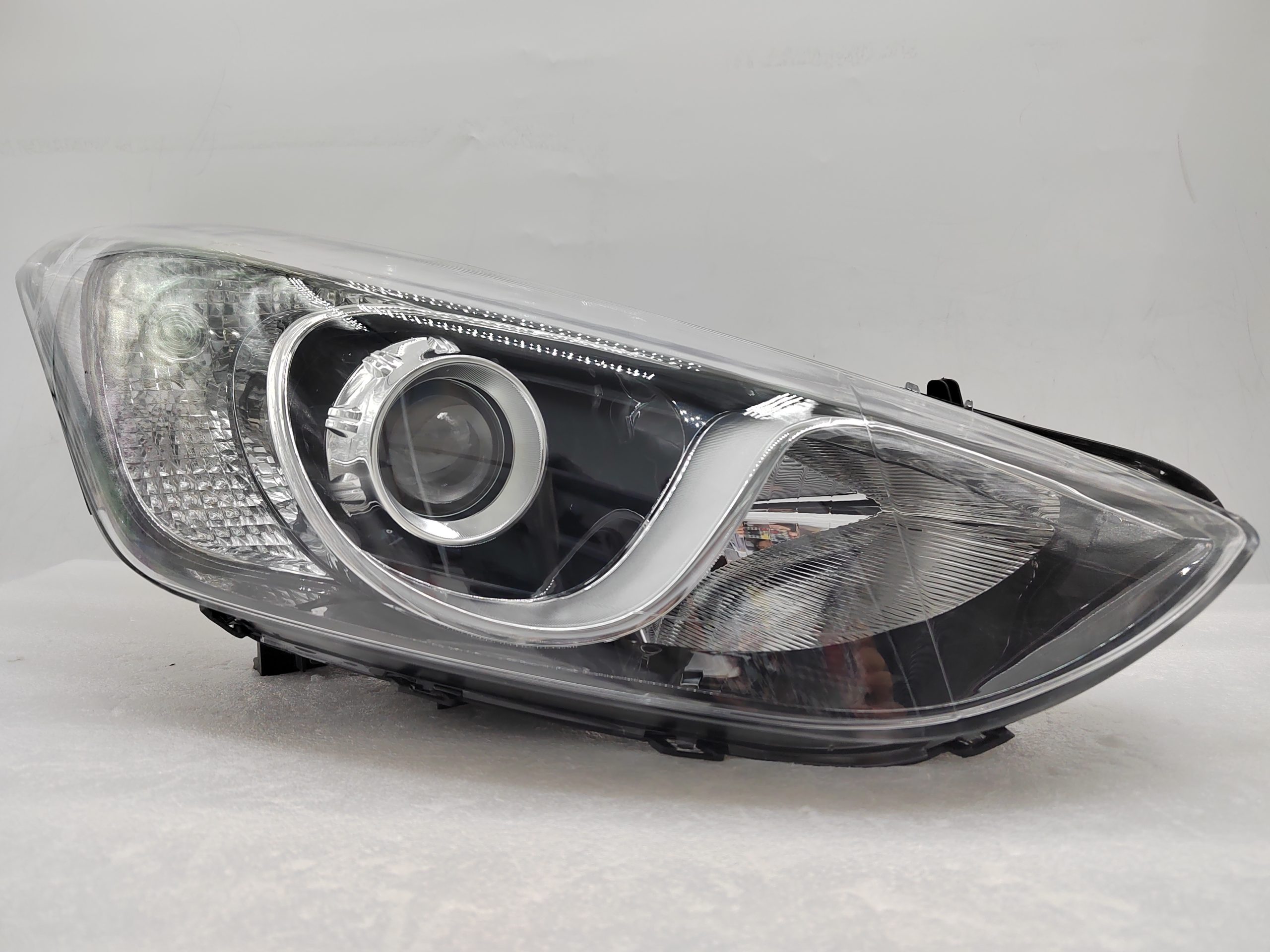 HYUNDAI I30 GD 2012-2016 HALOGEN R.H.S HEADLIGHT ASSEMBLY
