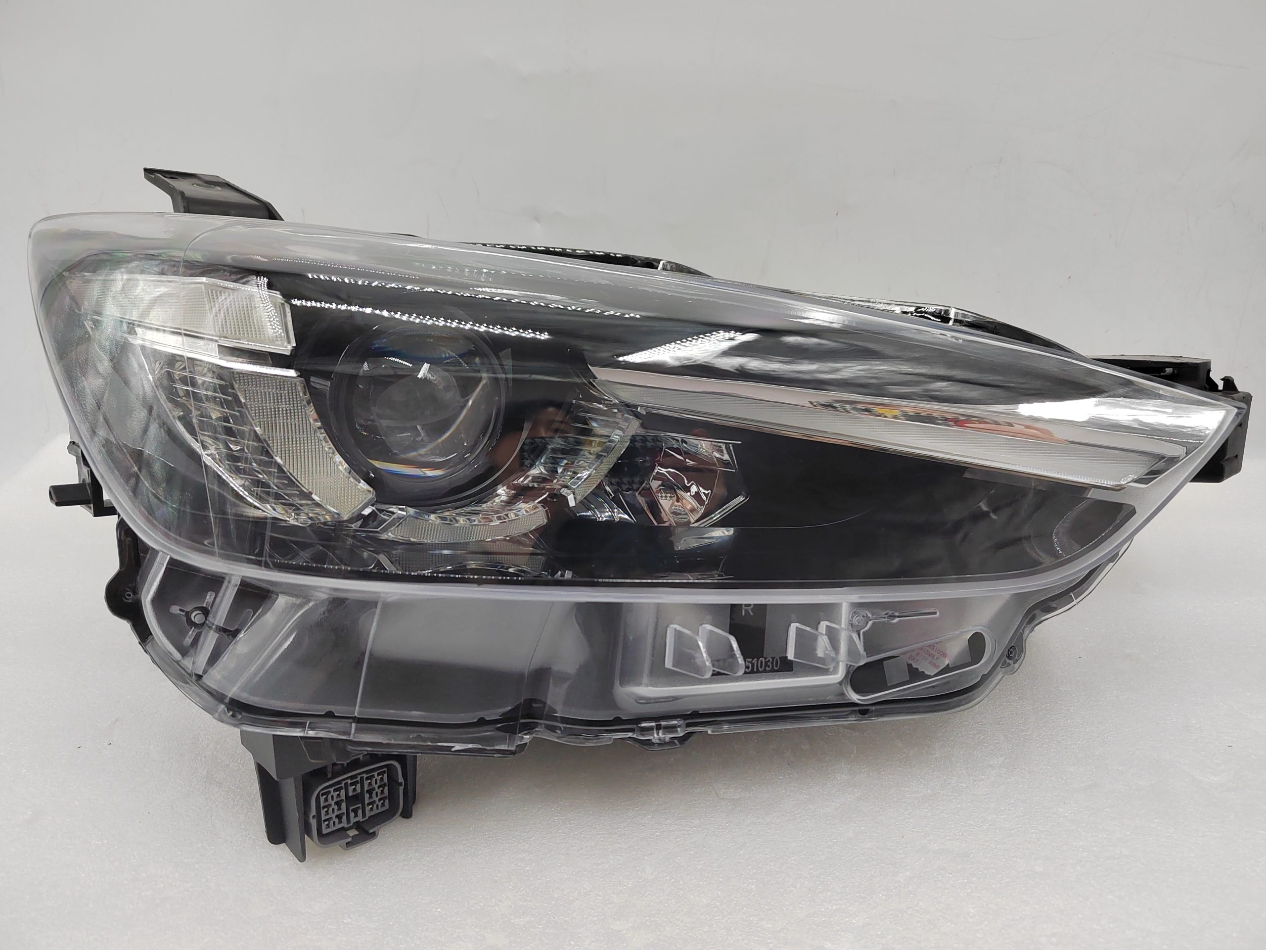 MAZDA CX-3 2016-2018 LED R.H.S HEADLIGHT ASSEMBLY