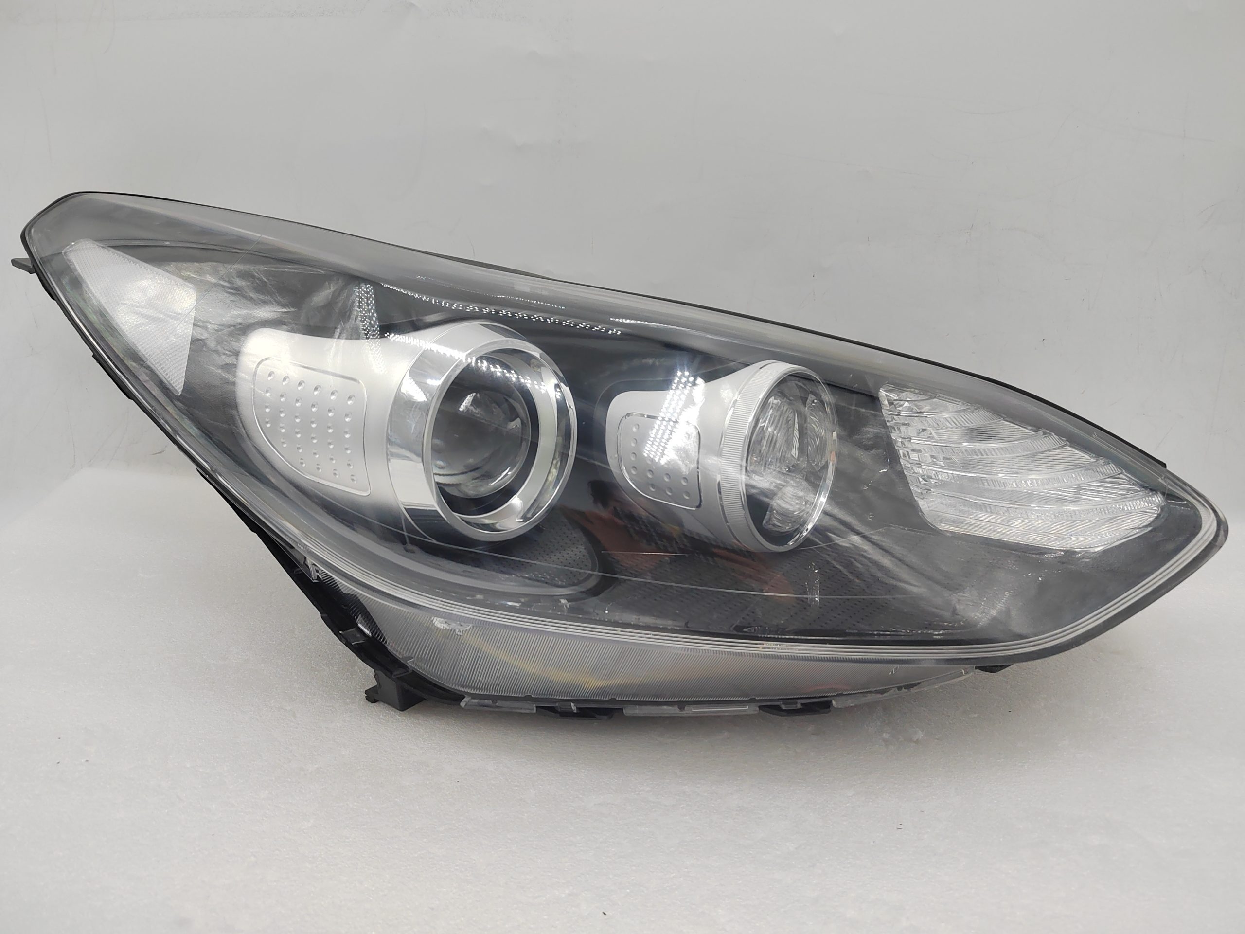 KIA SPORTAGE 2016-2021 HALOGEN R.H.S HEADLIGHT ASSEMBLY