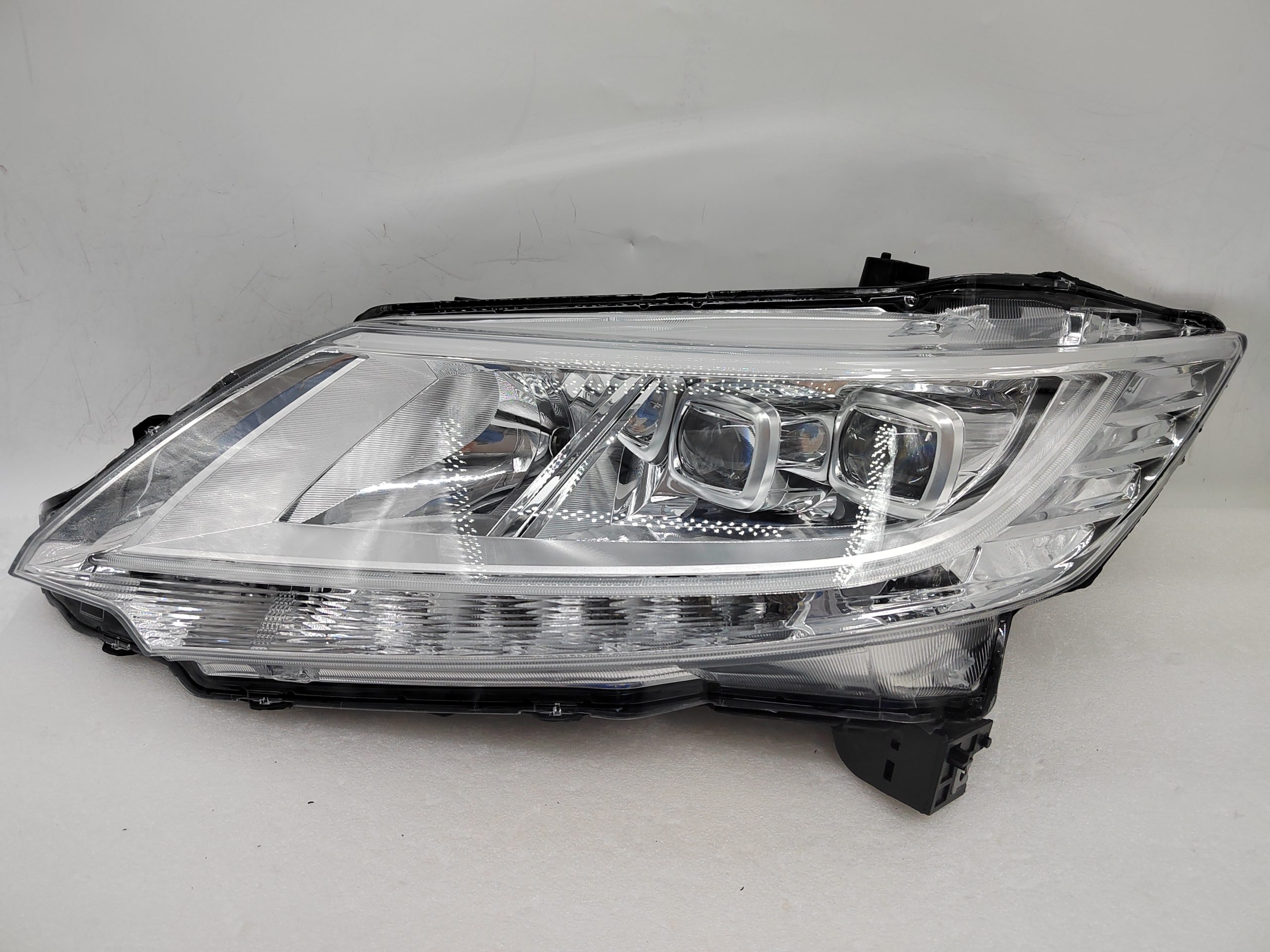 HONDA ODYSSEY DBA-RC1 2015-2017 LED L.H.S HEADLIGHT ASSEMBLY