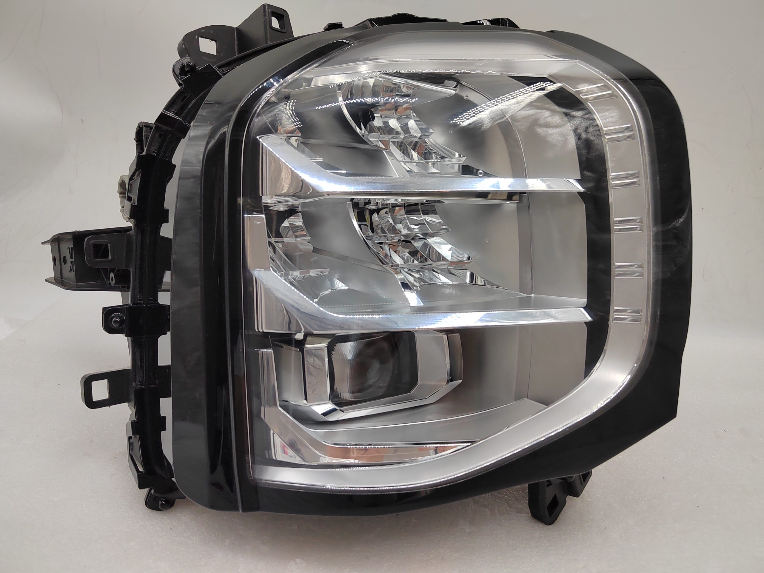 MITSUBISHI OUTLANDER 2021-2023 LED R.H.S HEADLIGHT ASSEMBLY