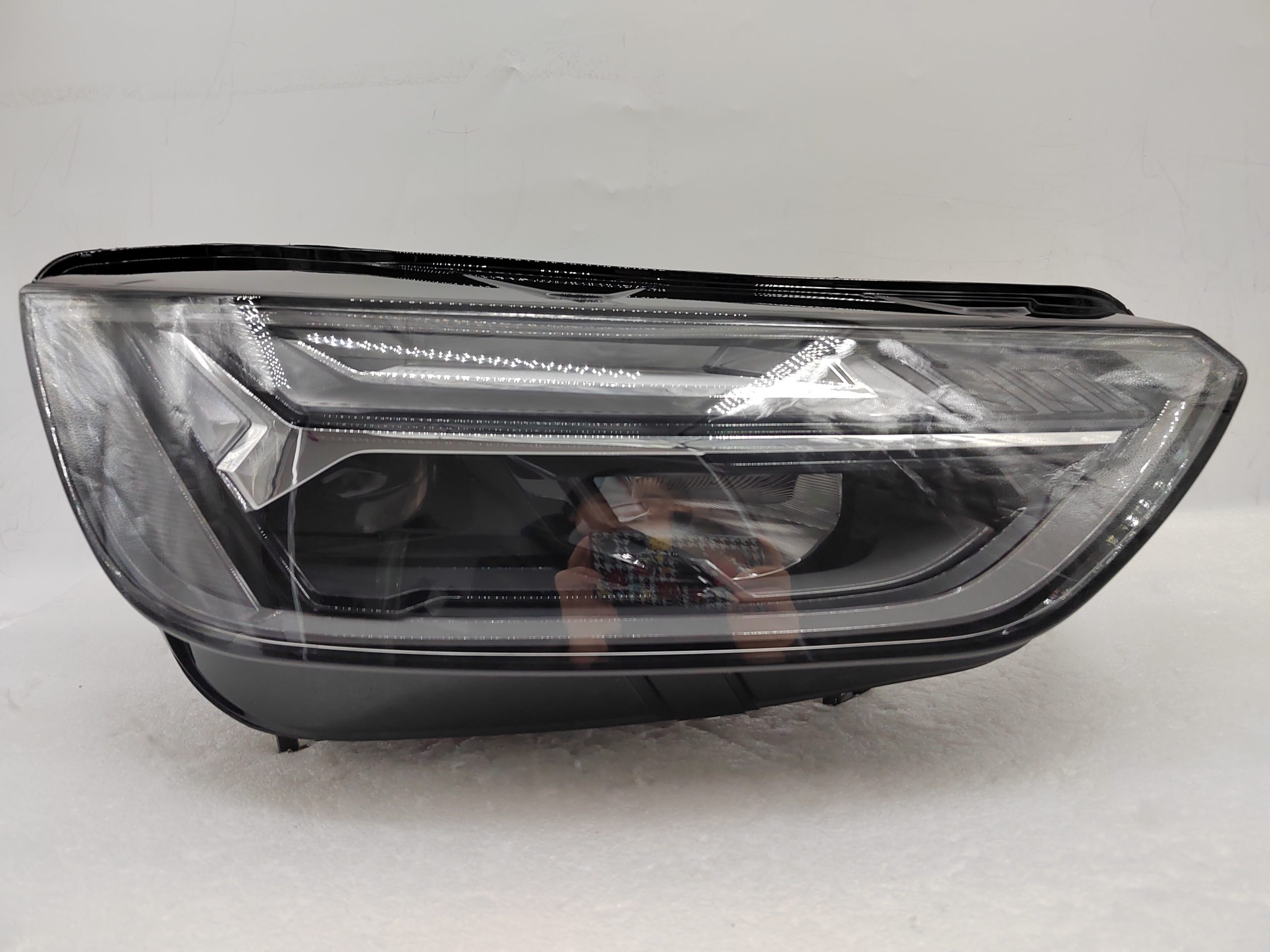 AUDI Q5 2021-2023 LED R.H.S HEADLIGHT ASSEMBLY