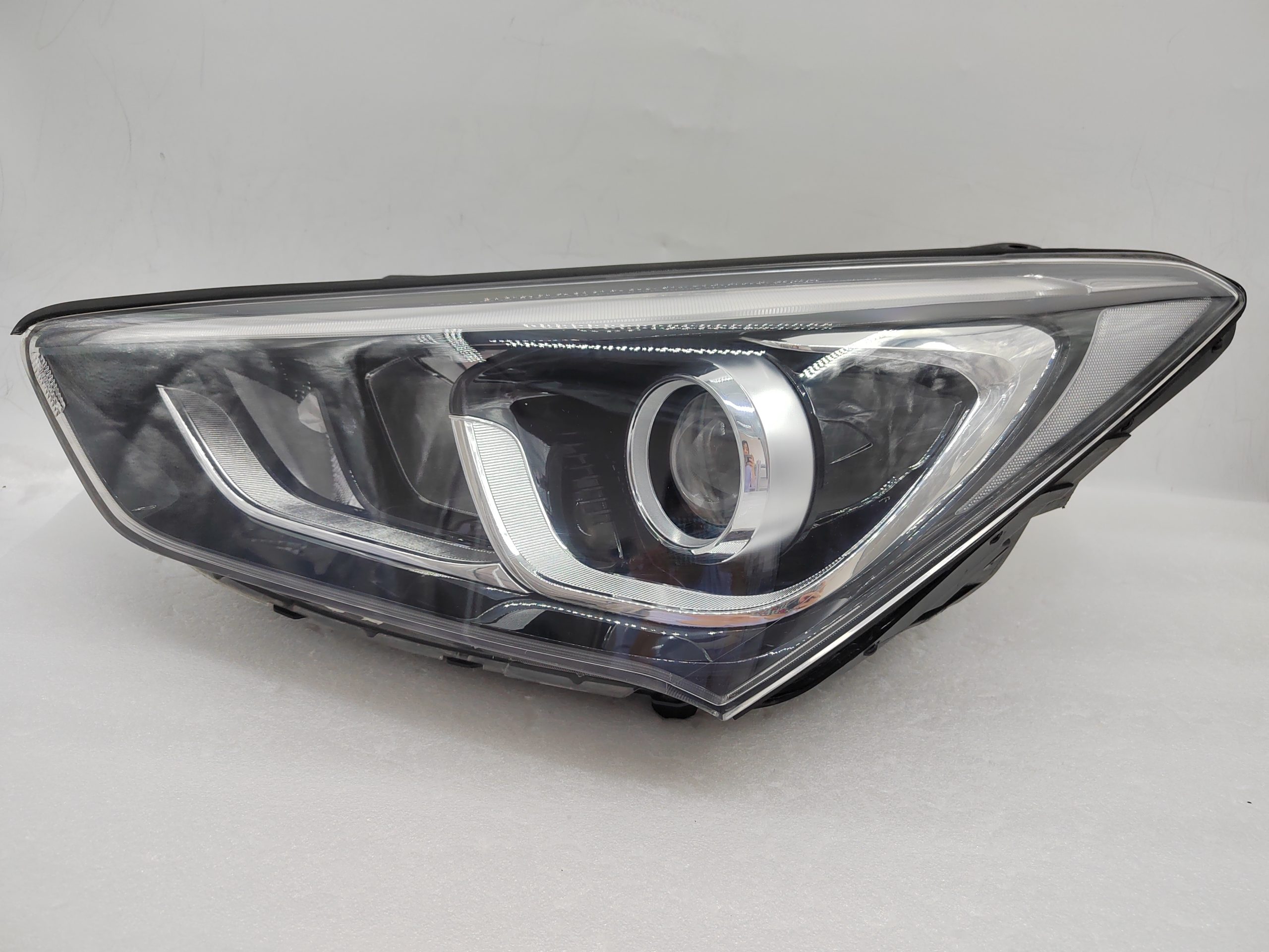 HYUNDAI SANTA FE X 2016-2018 HALOGEN L.H.S HEADLIGHT ASSEMBLY