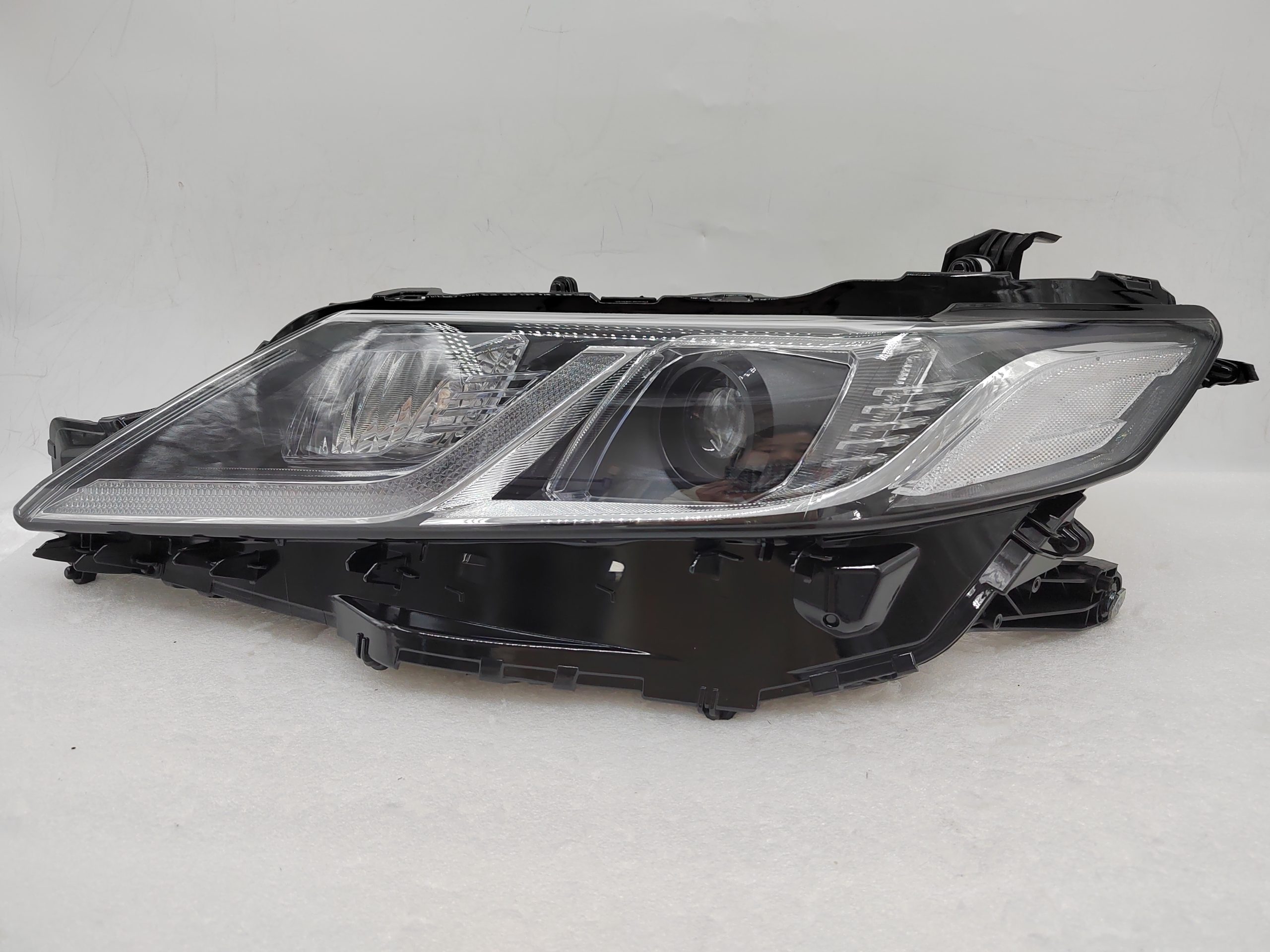 TOYOTA CAMRY II ACV70 2018-2022 LED L.H.S HEADLIGHT ASSEMBLY