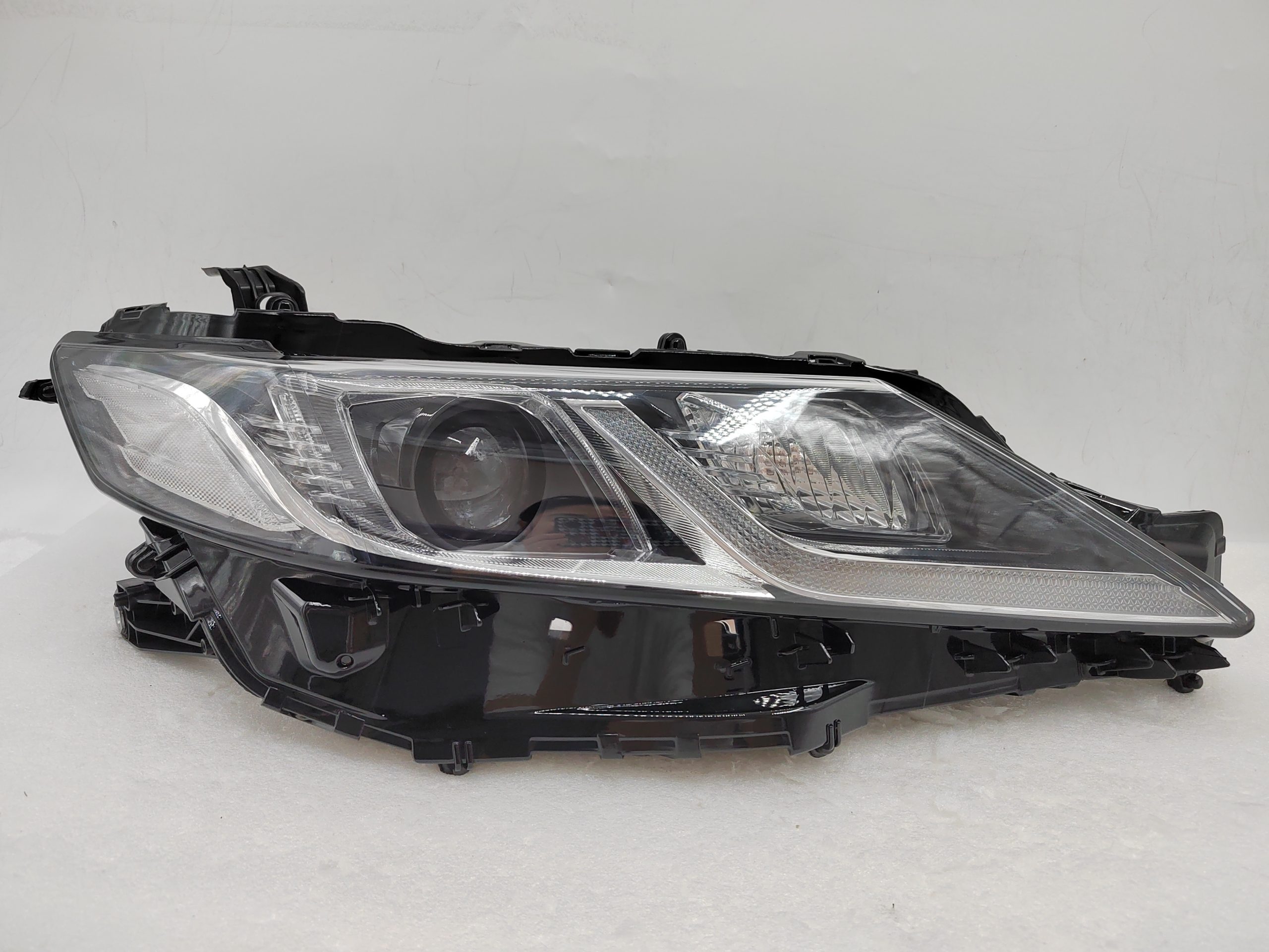 TOYOTA CAMRY ACV70 2018-2022 LED R.H.S HEADLIGHT ASSEMBLY