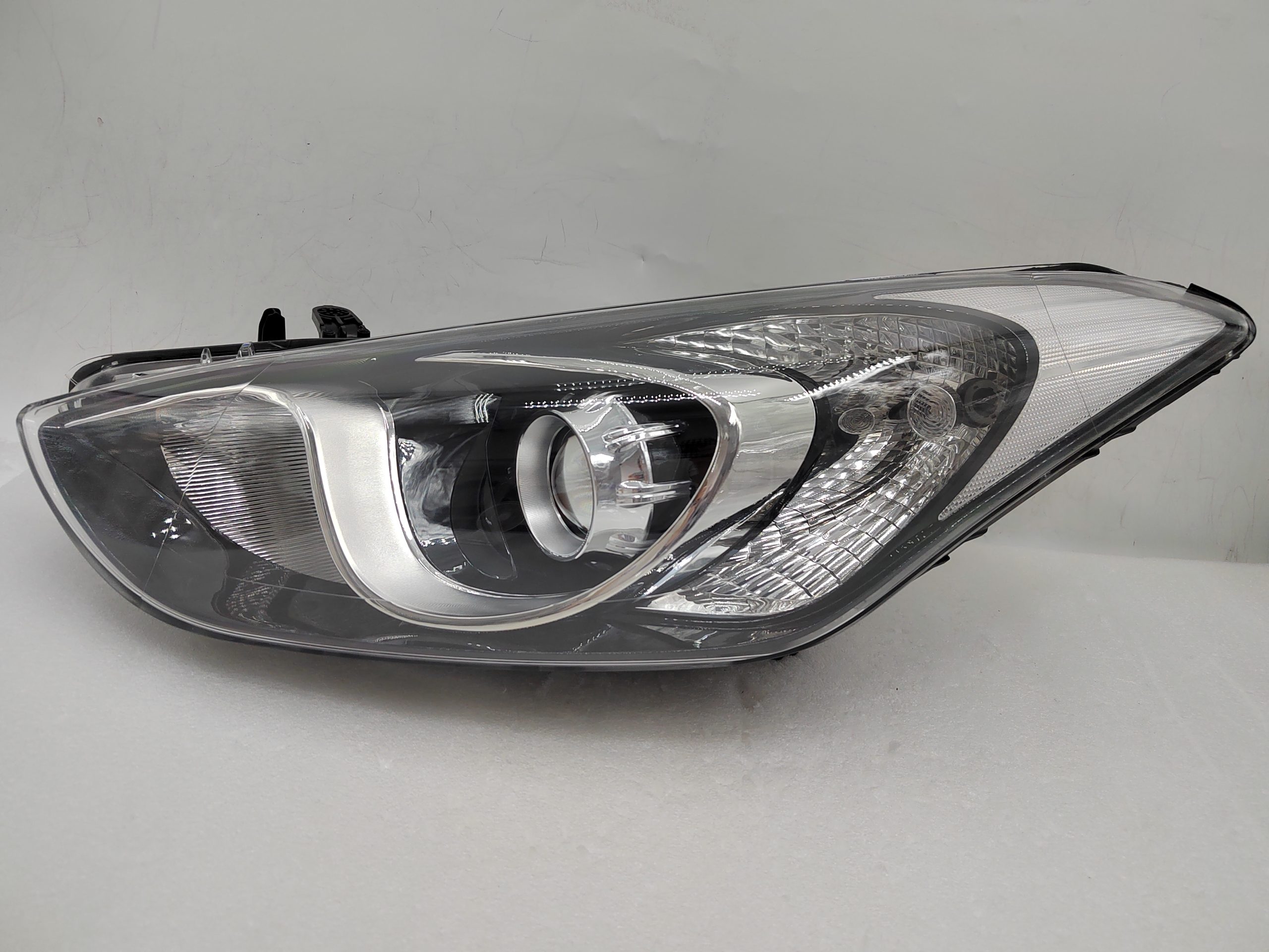 HYUNDAI I30 GD 2012-2016 HALOGEN L.H.S HEADLIGHT ASSEMBLY