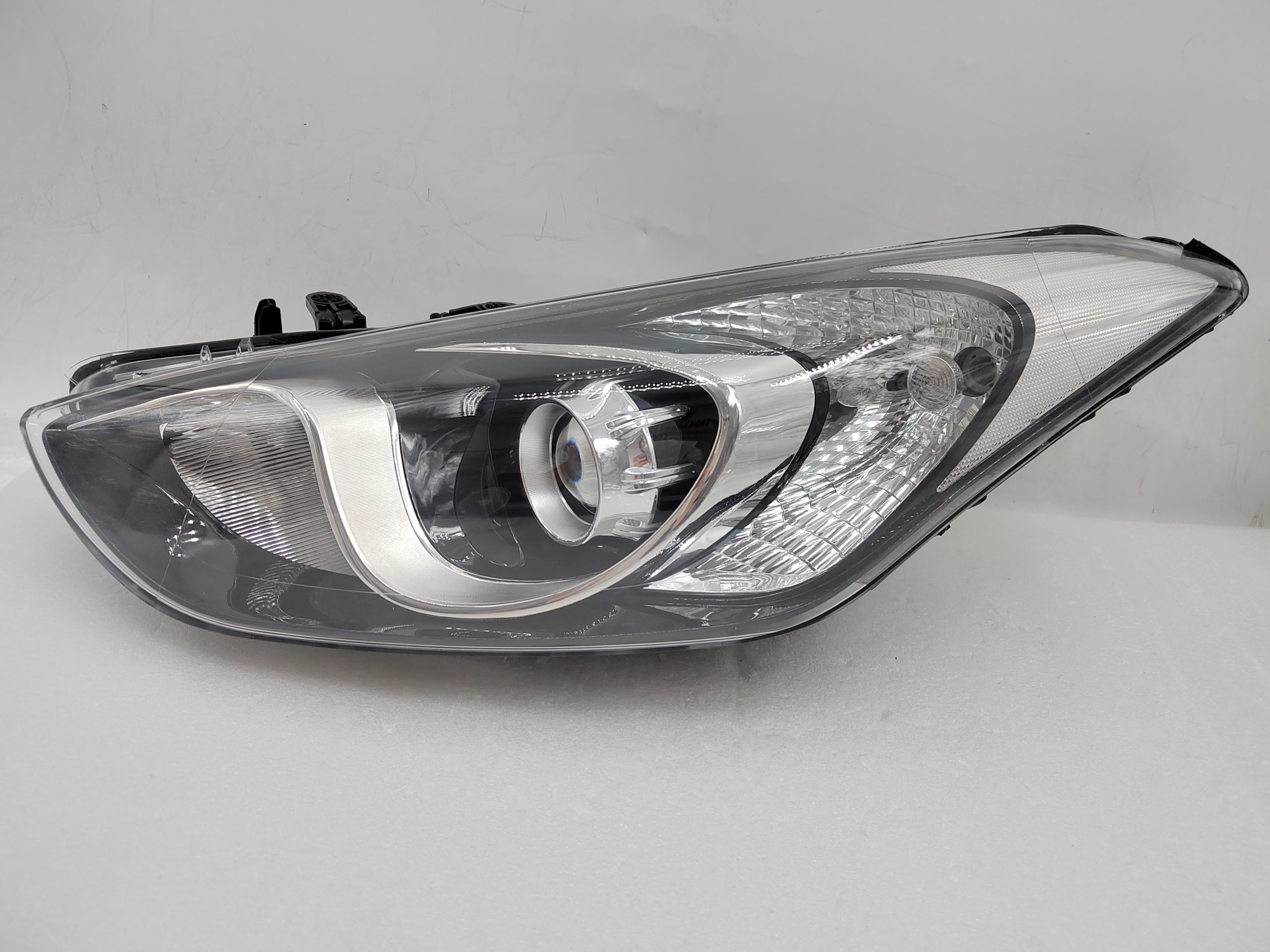 HYUNDAI I30 GD 2012-2016 HALOGEN L.H.S HEADLIGHT ASSEMBLY