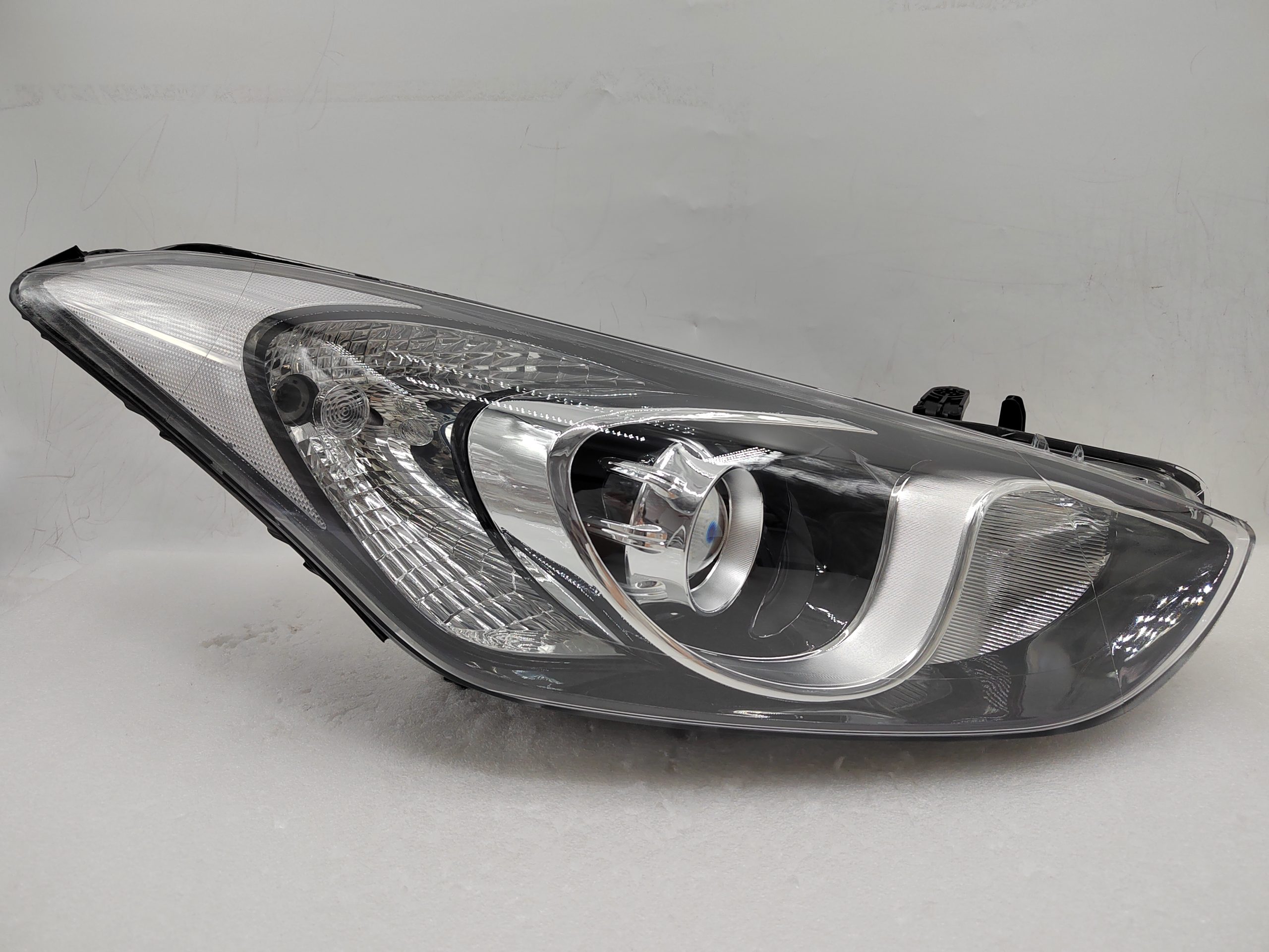 HYUNDAI I30 GD 2012-2016 HALOGEN R.H.S HEADLIGHT ASSEMBLY