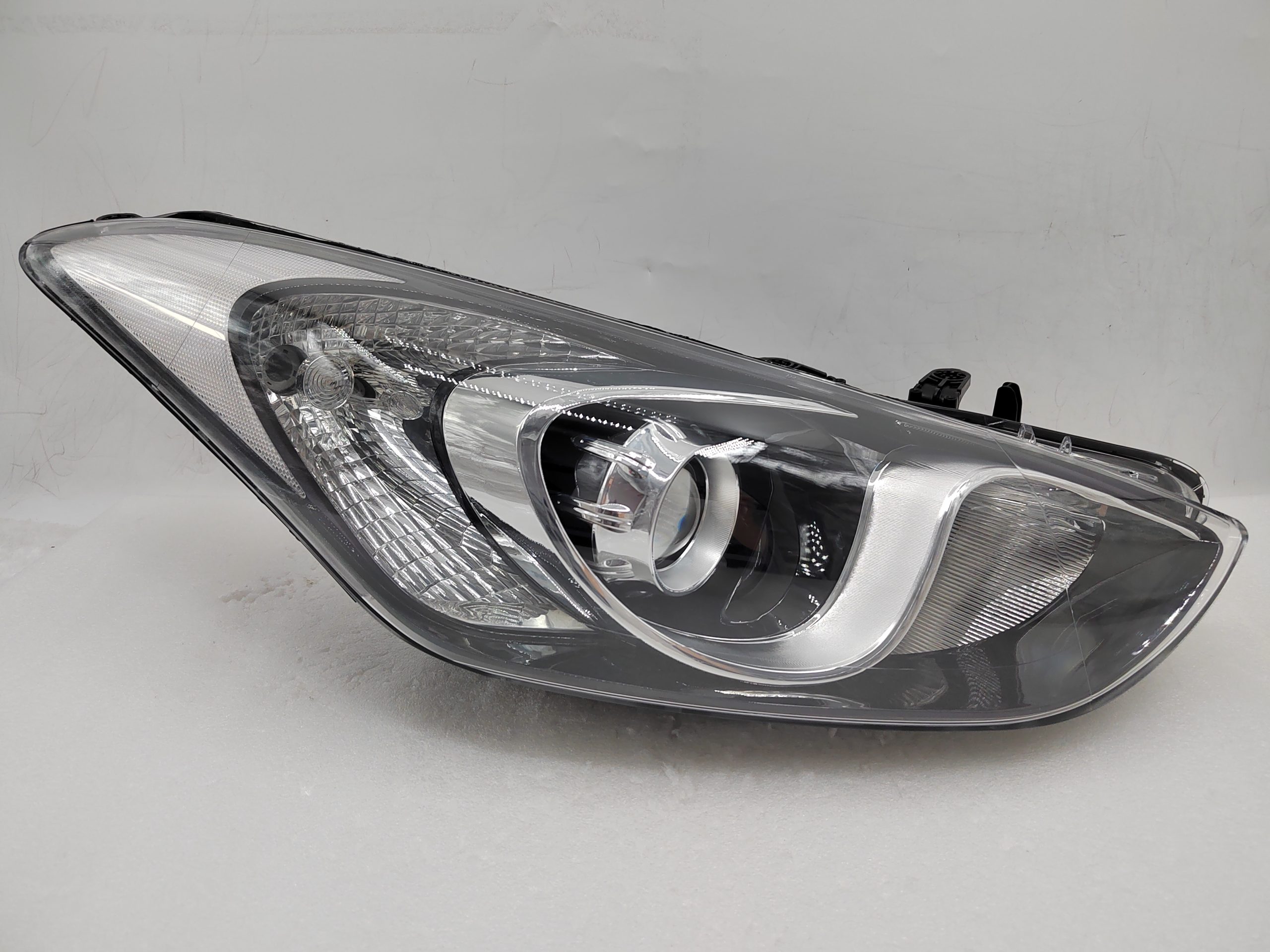HYUNDAI I30 GD 2012-2016 HALOGEN R.H.S HEADLIGHT ASSEMBLY
