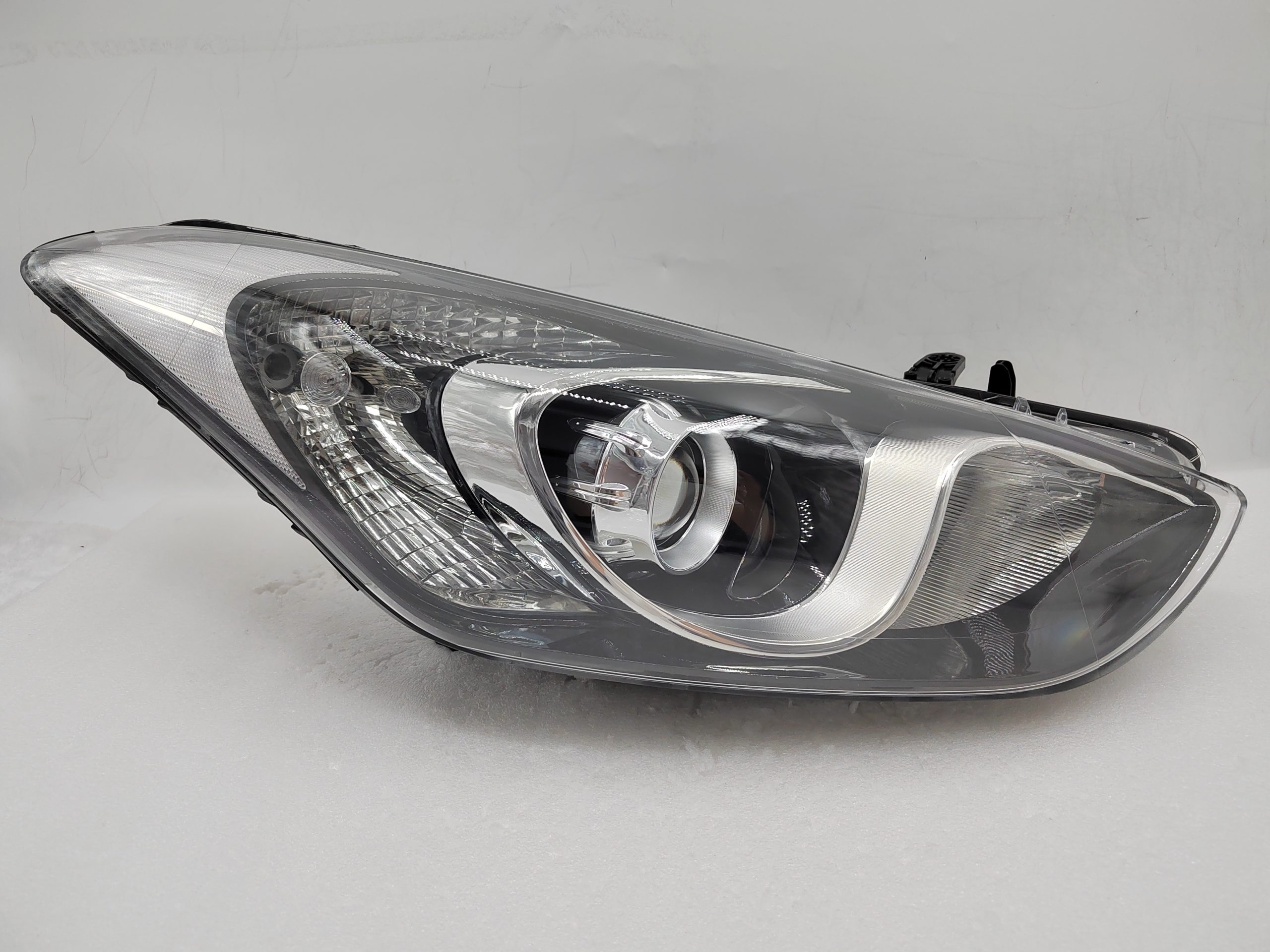 HYUNDAI I30 GD 2012-2016 HALOGEN R.H.S HEADLIGHT ASSEMBLY