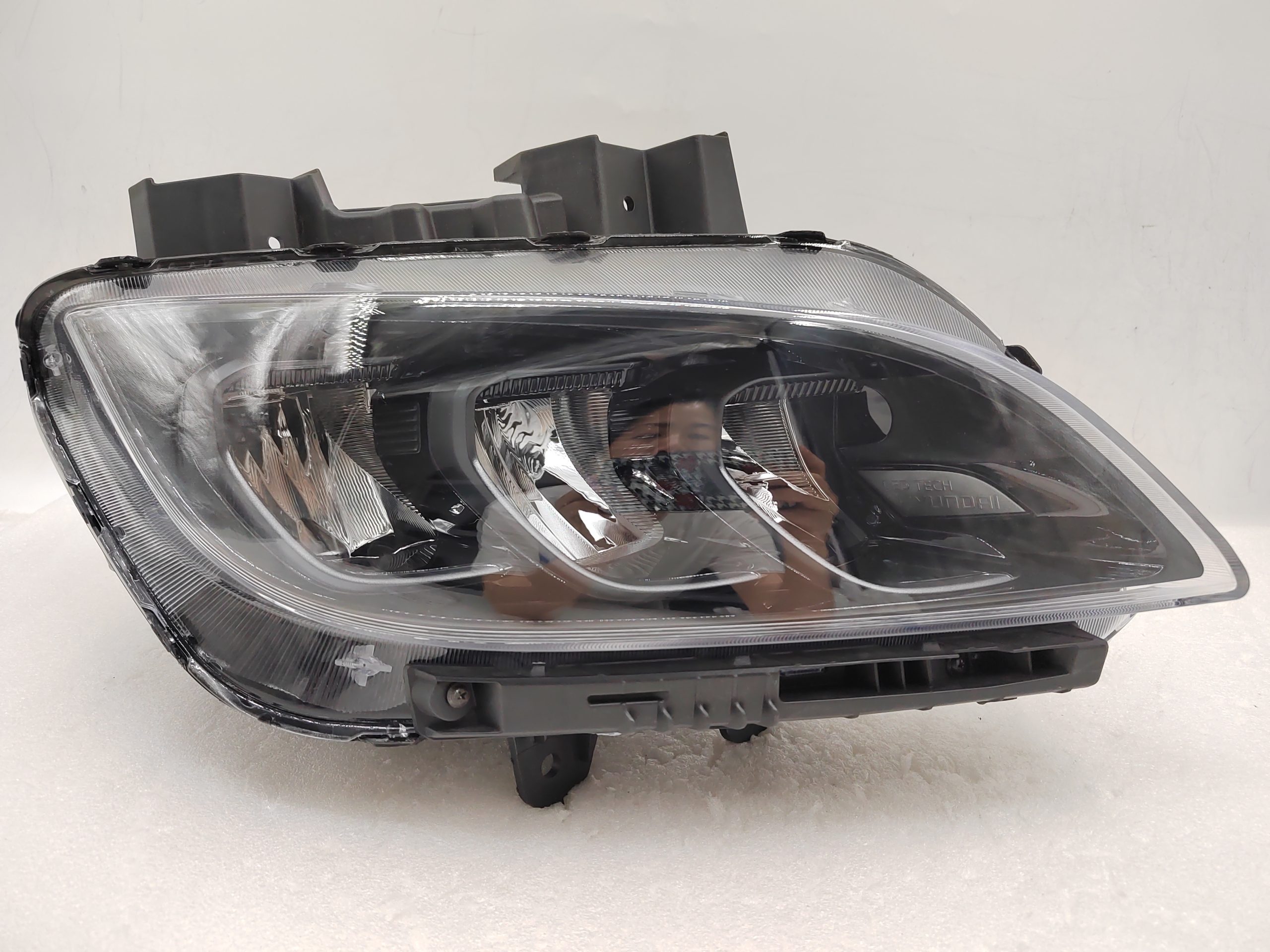 HYUNDAI KONA 2021-2023 LED R.H.S HEADLIGHT ASSEMBLY