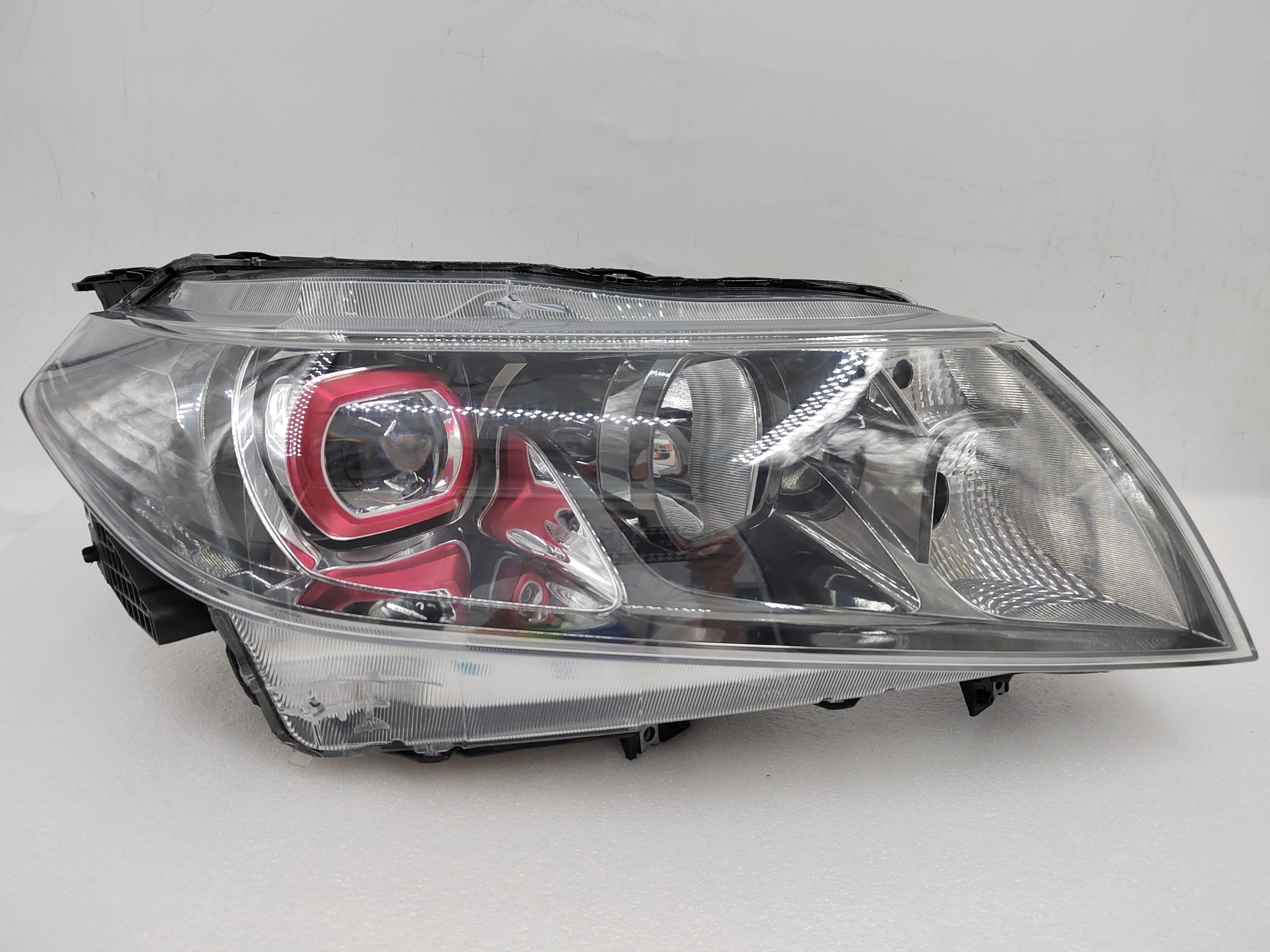 SUZUKI VITARA 2015-2021 LED R.H.S HEADLIGHT ASSEMBLY