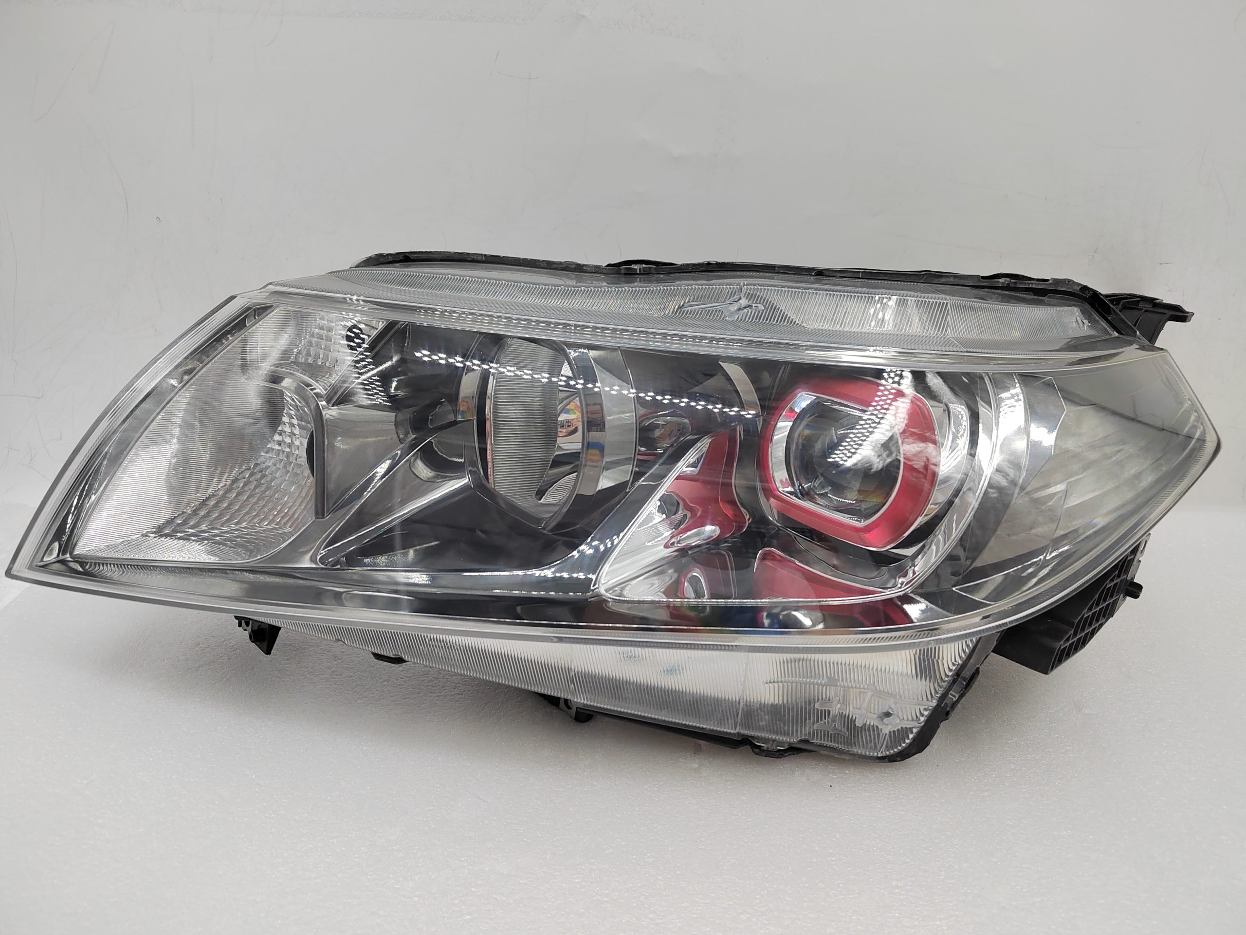 SUZUKI VITARA 2015-2021 LED L.H.S HEADLIGHT ASSEMBLY