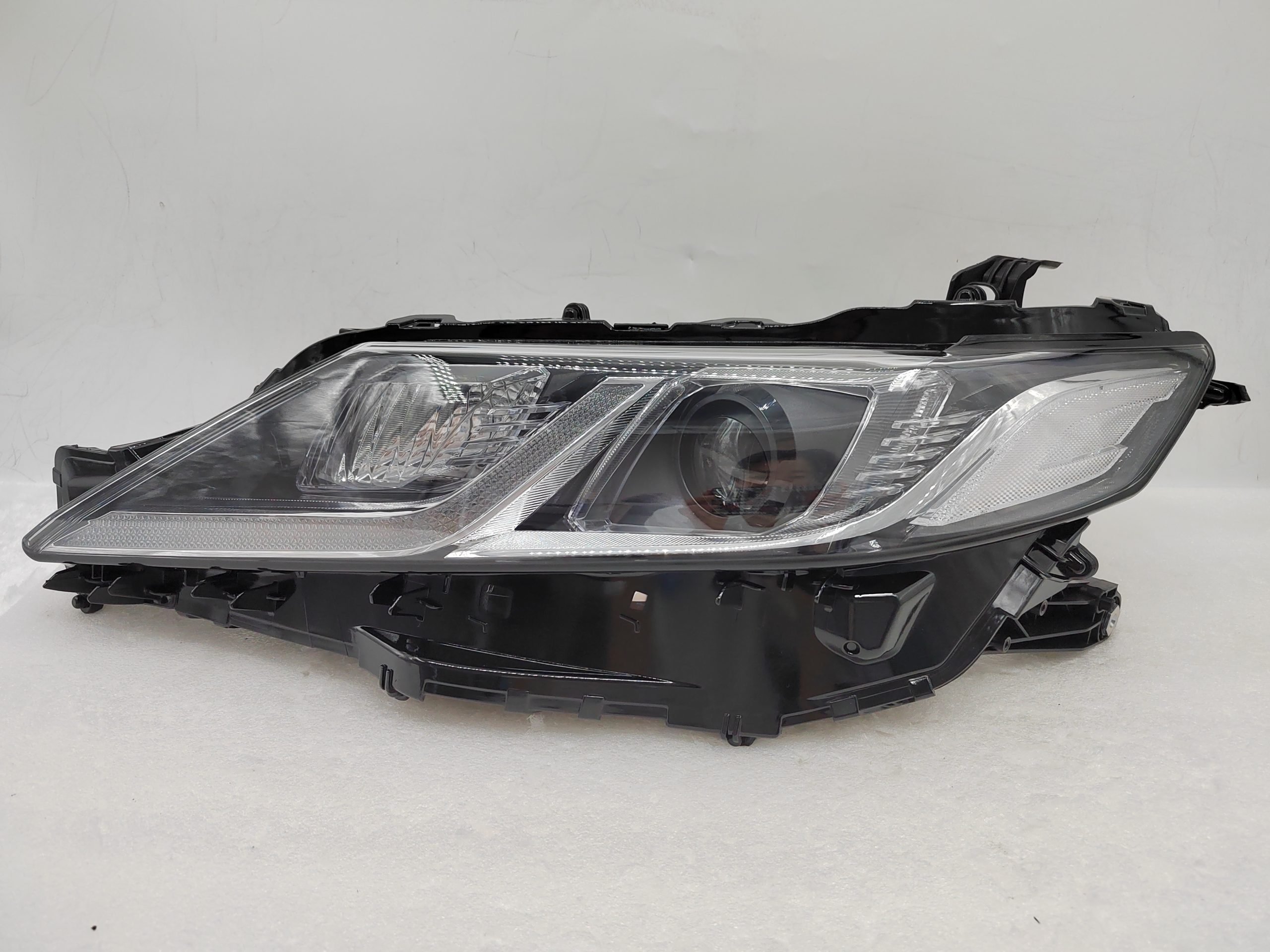 TOYOTA CAMRY II ACV70 2018-2022 LED L.H.S HEADLIGHT ASSEMBLY