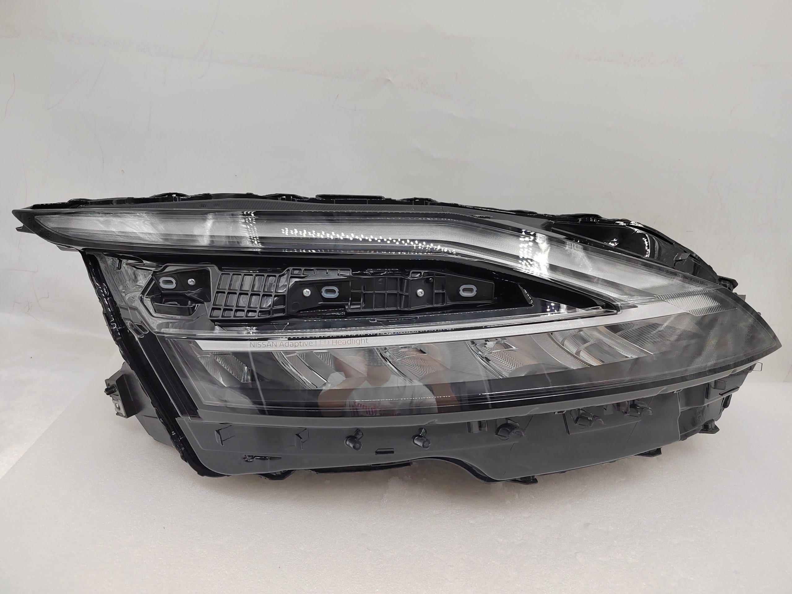 NISSAN QASHQAI J12 2021-2023 LED R.H.S HEADLIGHT ASSEMBLY