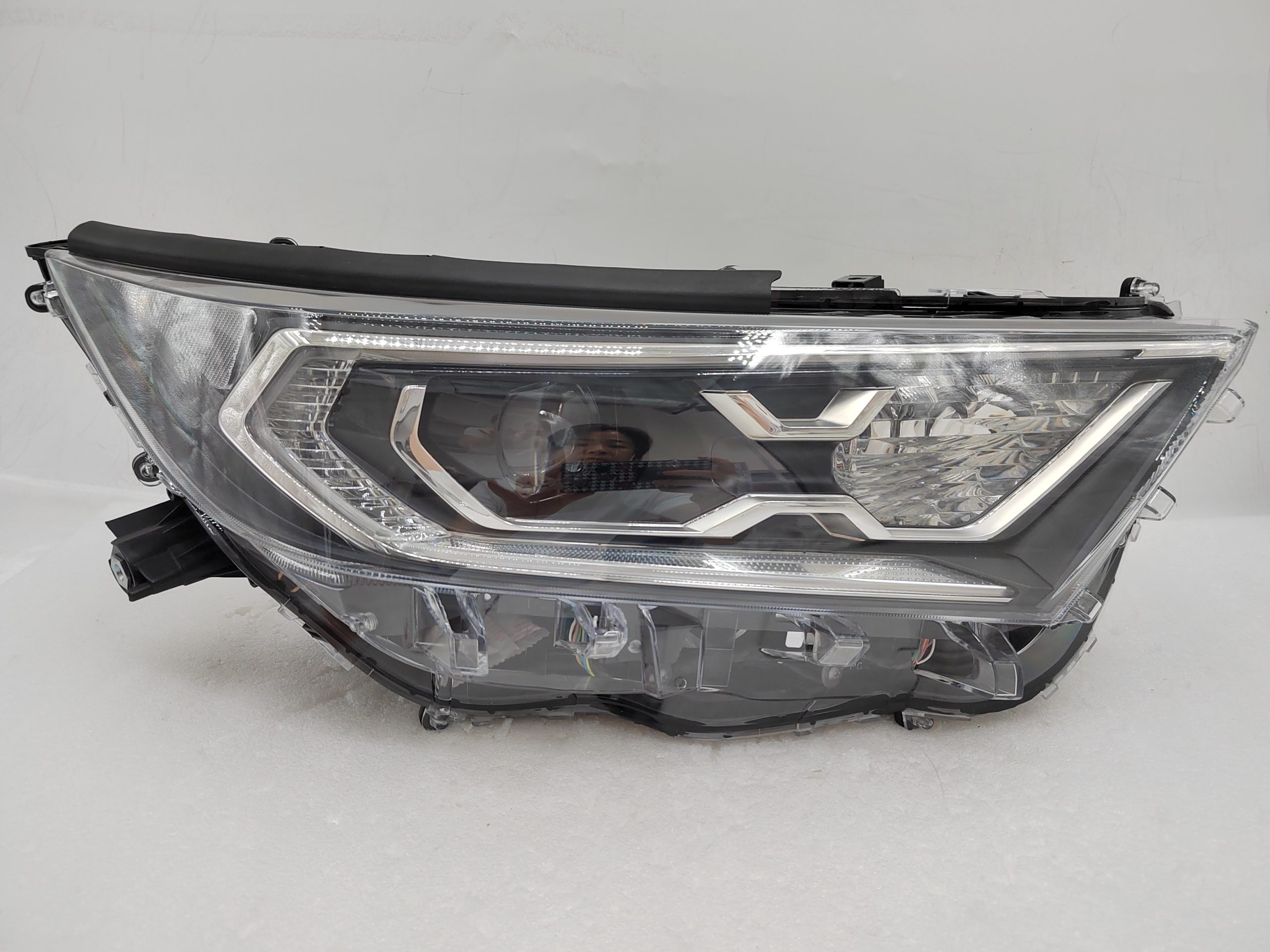TOYOTA RAV4 V XA50 2019-2021 LED R.H.S HEADLIGHT ASSEMBLY