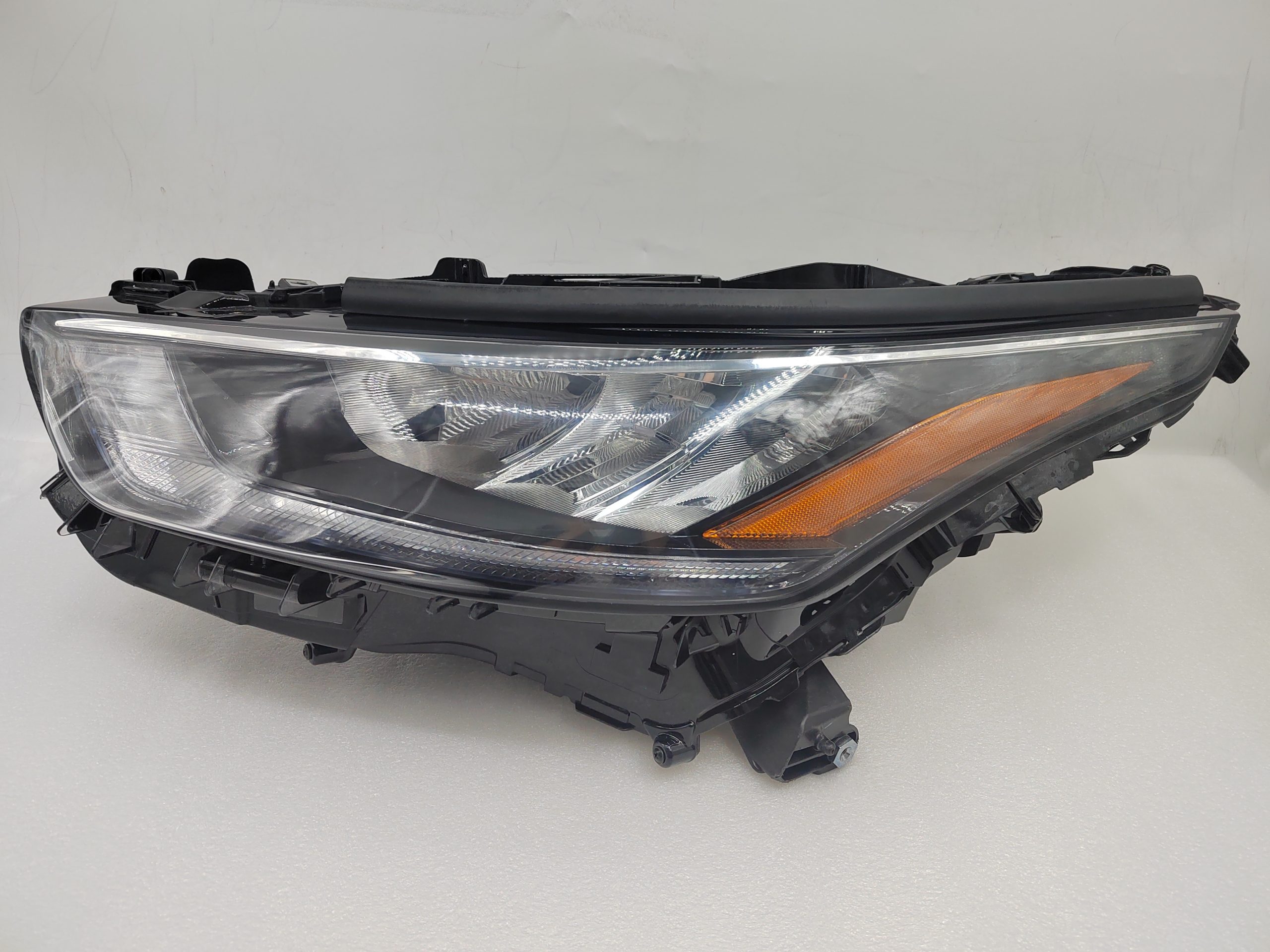 TOYOTA KLUGER 2020-2023 LED L.H.S HEADLIGHT ASSEMBLY