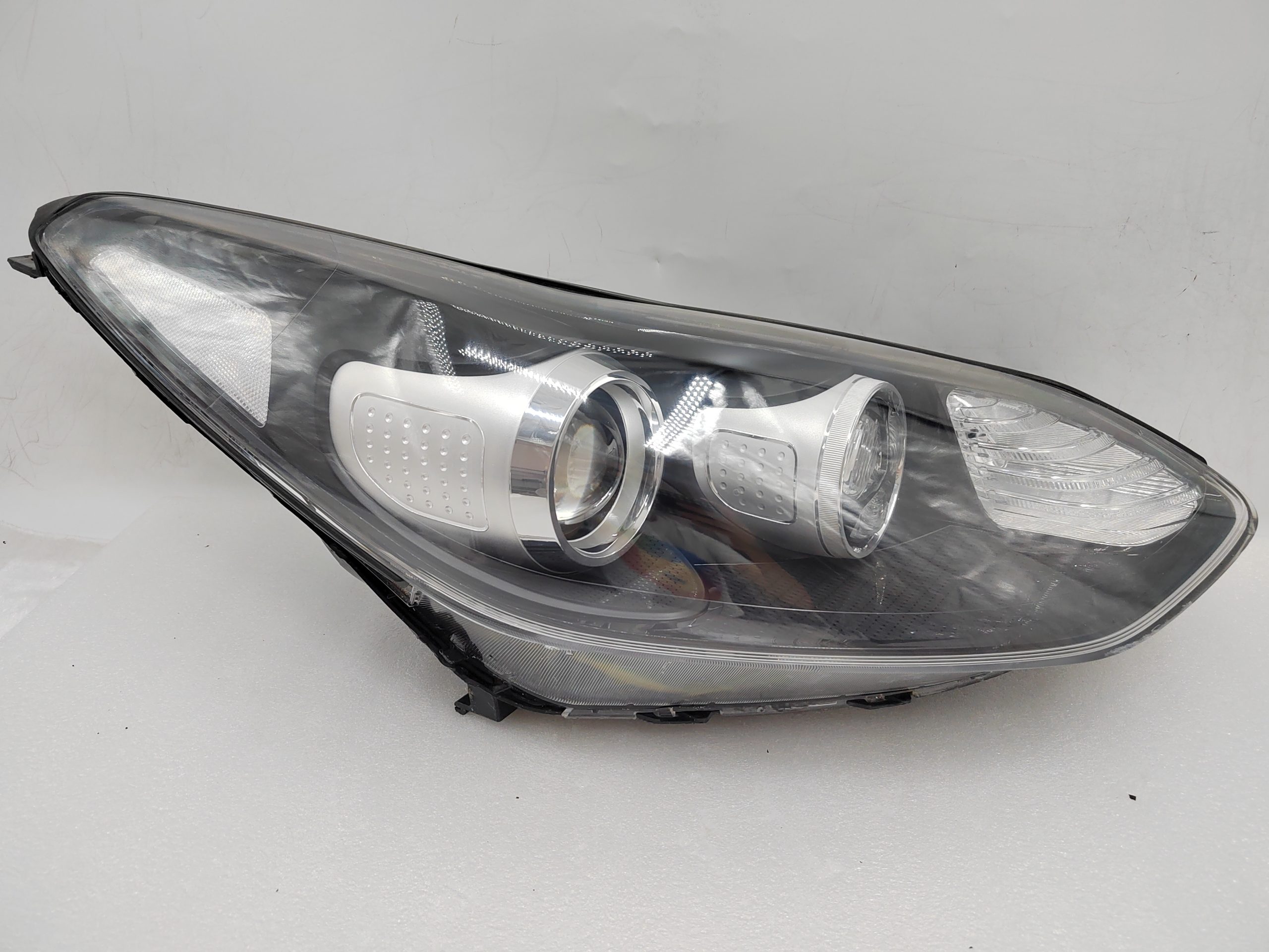 KIA SPORTAGE 2016-2021 HALOGEN R.H.S HEADLIGHT ASSEMBLY