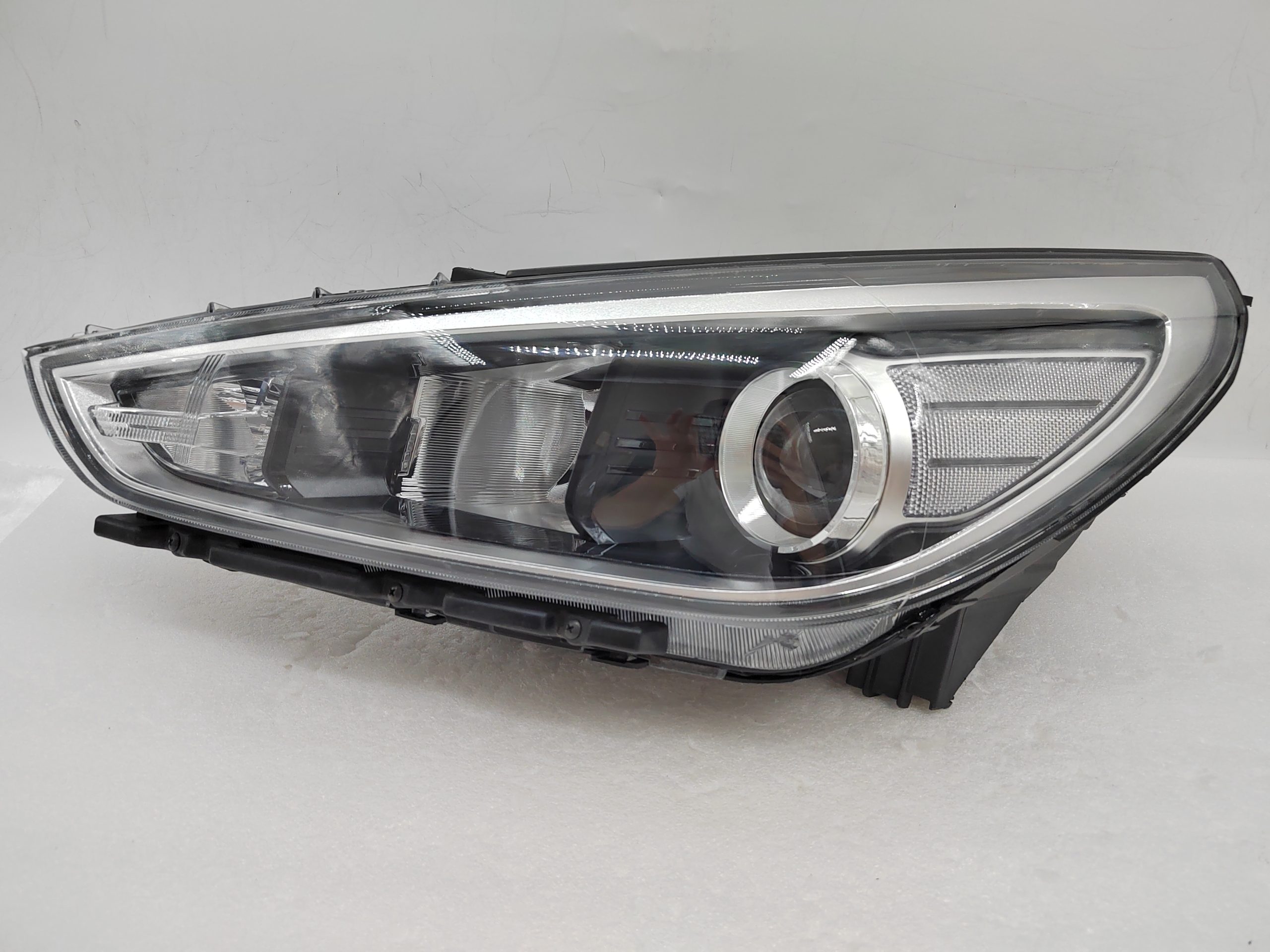HYUNDAI I30 GO 2017-2019 HALOGEN L.H.S HEADLIGHT ASSEMBLY