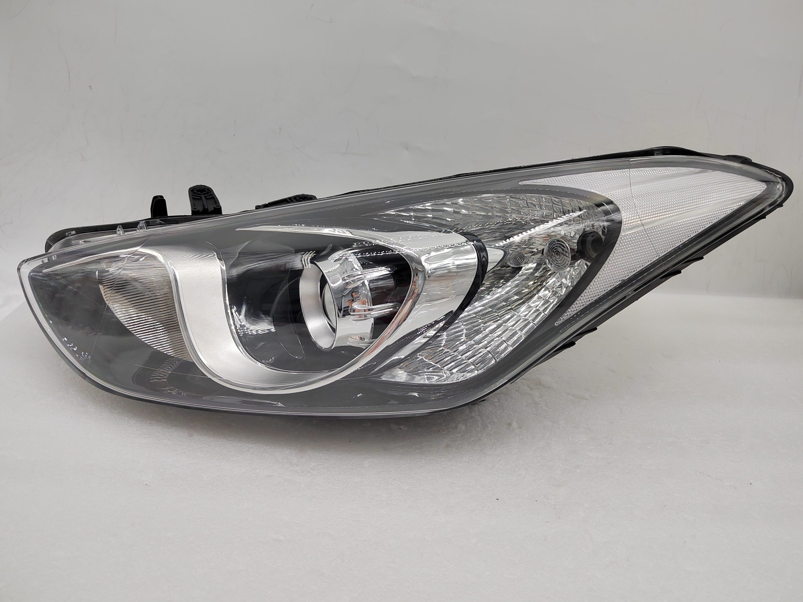 HYUNDAI I30 GD 2012-2016 XENON L.H.S HEADLIGHT ASSEMBLY