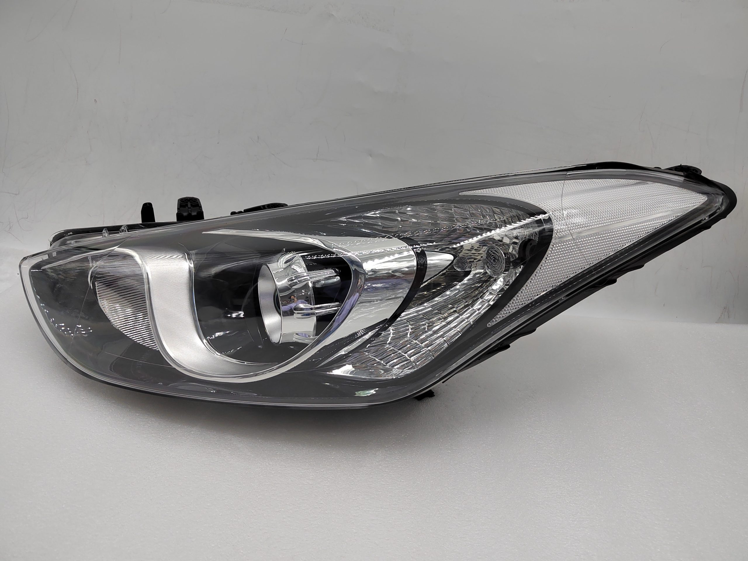 HYUNDAI I30 GD 2012-2016 XENON L.H.S HEADLIGHT ASSEMBLY