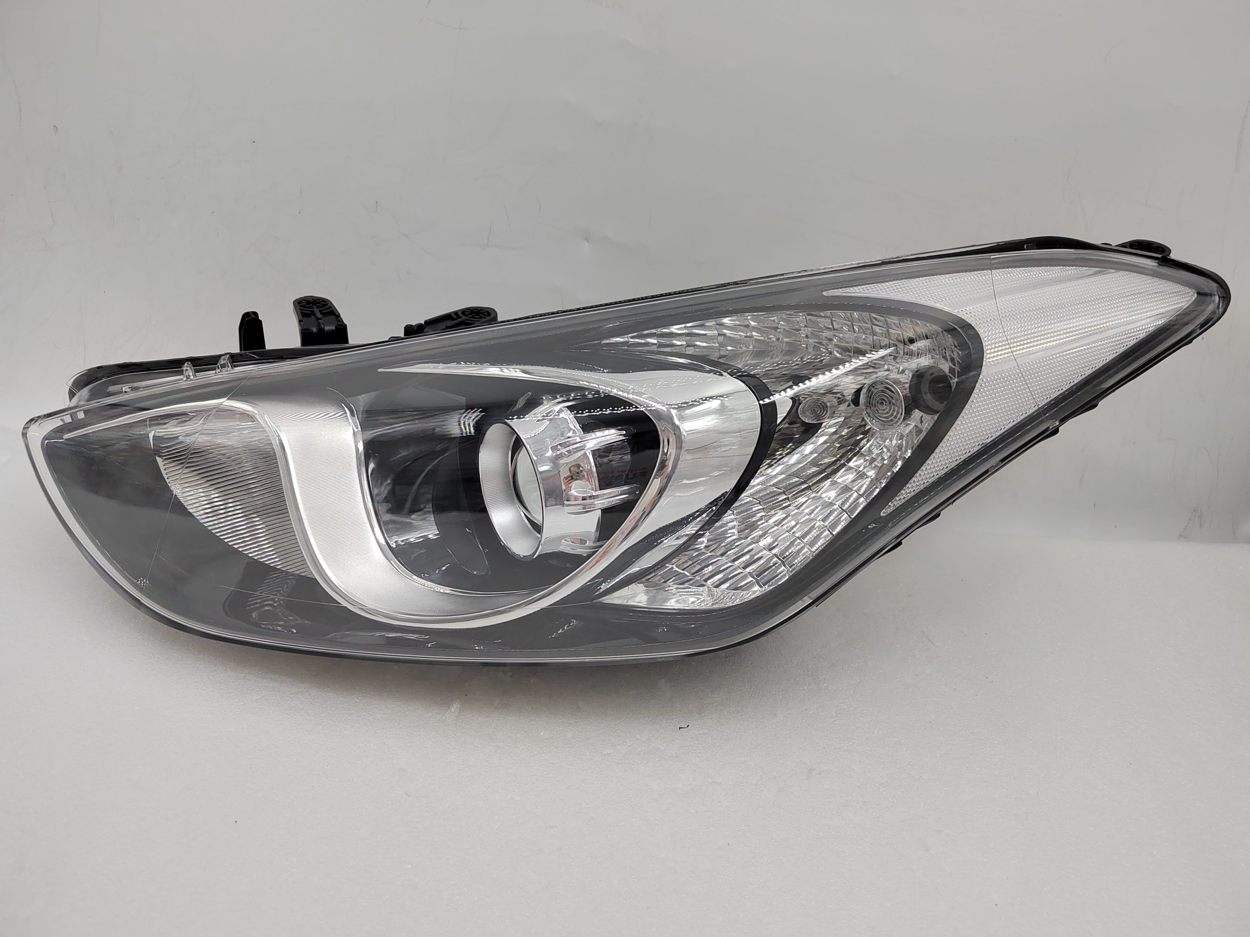 HYUNDAI I30 GD 2012-2016 XENON L.H.S HEADLIGHT ASSEMBLY