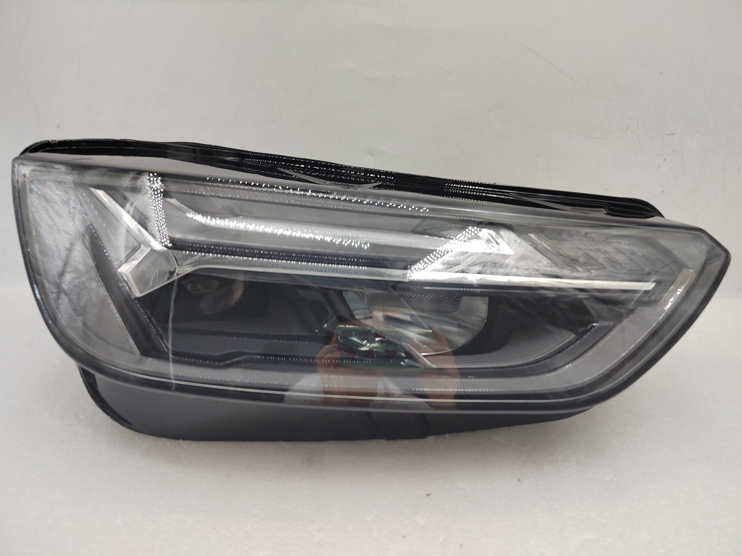 AUDI Q5 2021-2023 LED R.H.S HEADLIGHT ASSEMBLY