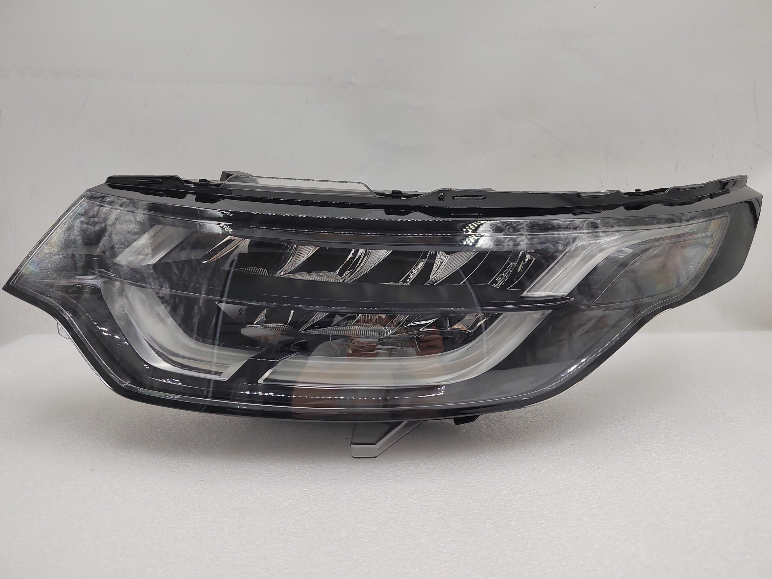 LAND ROVER DISCOVERY V 2017-2020 LED L.H.S HEADLIGHT ASSEMBLY