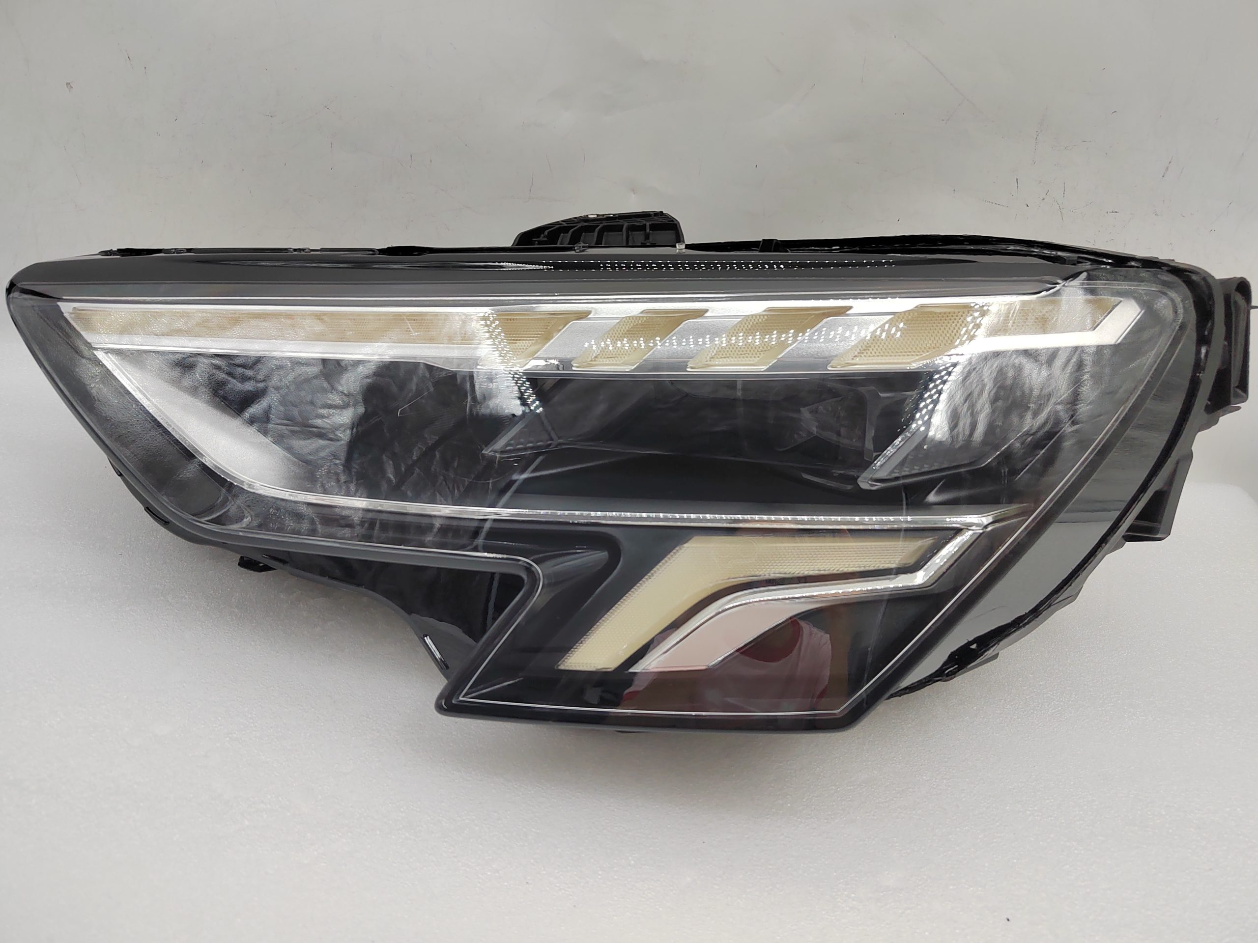 AUDI A3 2022-2023 LED L.H.S HEADLIGHT ASSEMBLY
