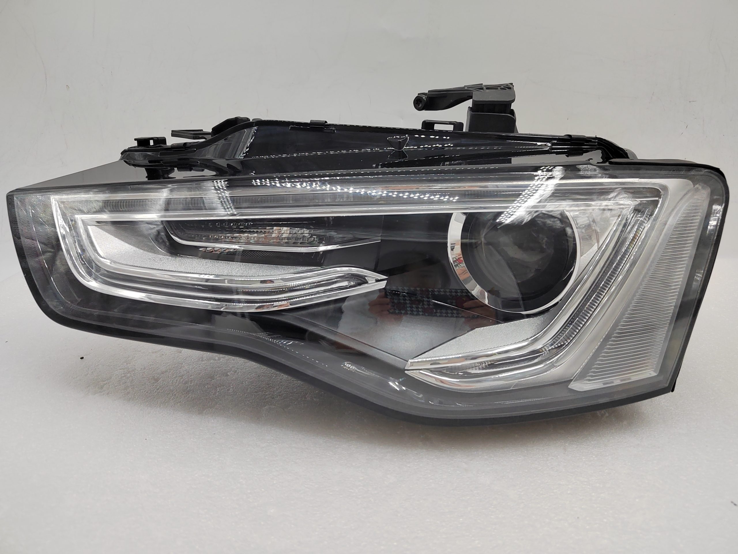 AUDI A5 RS5 8TA 2011-2015 XENON L.H.S HEADLIGHT ASSEMBLY