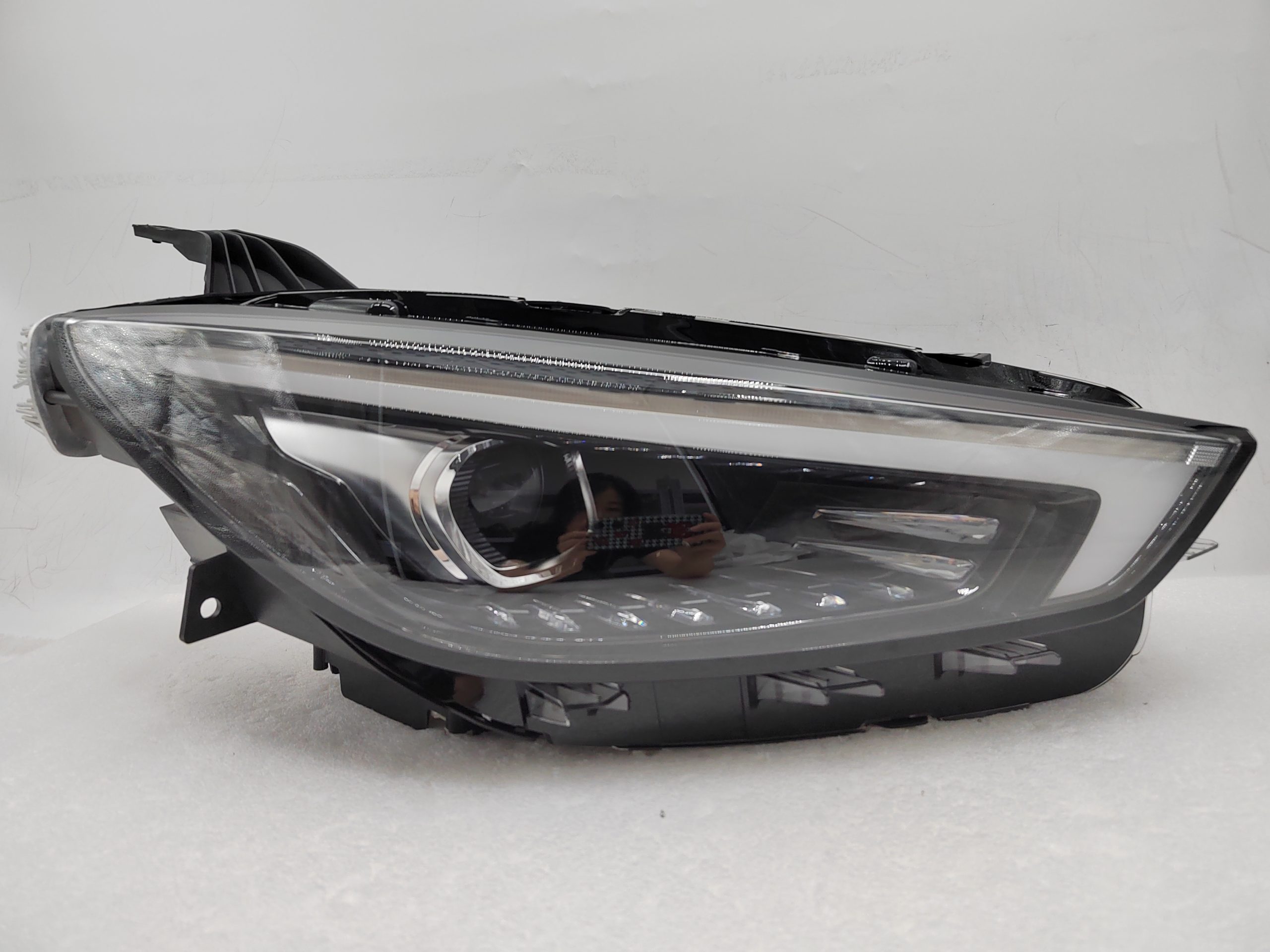MG ZST 2021-2023 LED R.H.S HEADLIGHT ASSEMBLY