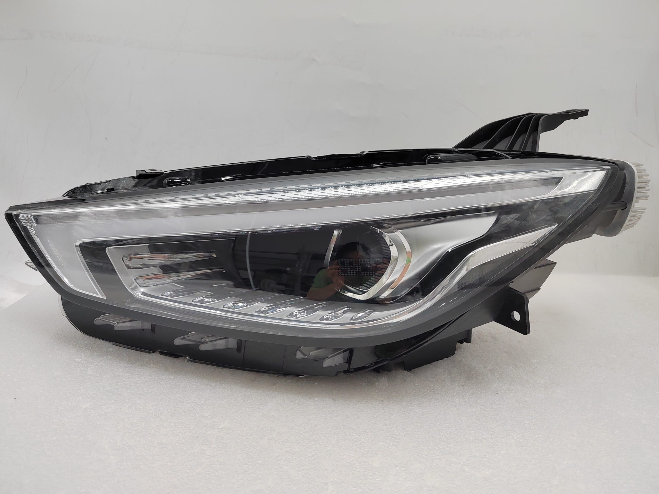 MG ZST 2021-2023 LED L.H.S HEADLIGHT ASSEMBLY