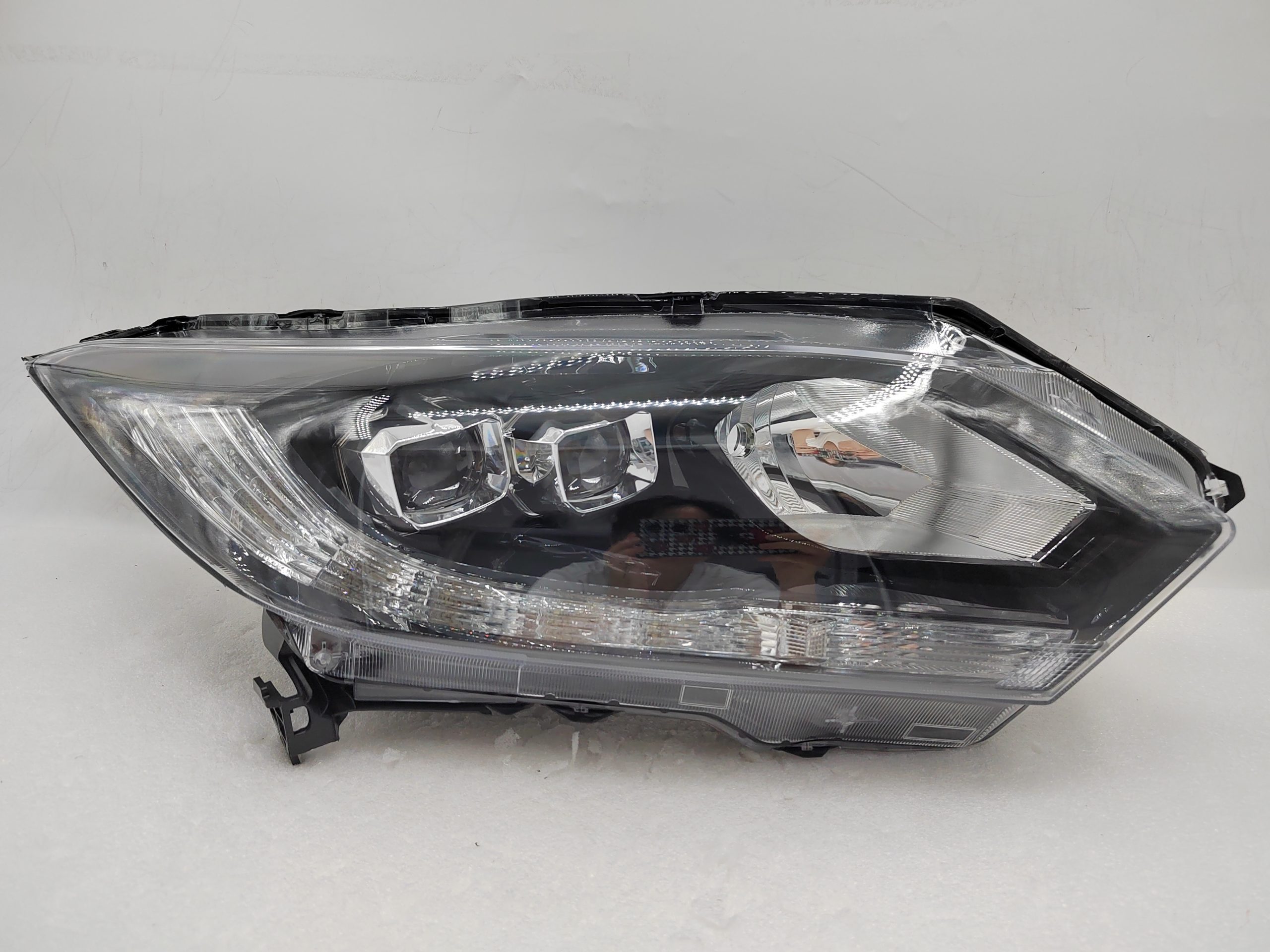 HONDA HR-V 2015-2018 LED R.H.S HEADLIGHT ASSEMBLY