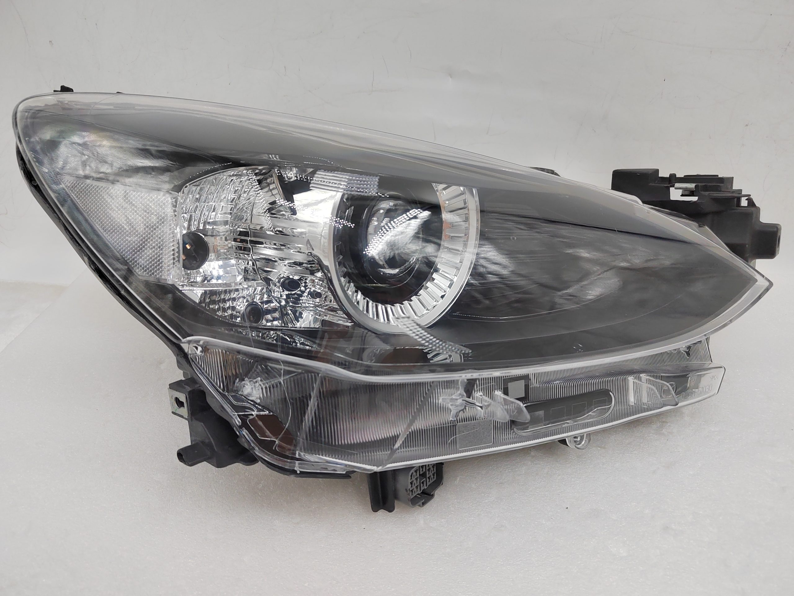 MAZDA 2 2020-2023 LED R.H.S HEADLIGHT ASSEMBLY