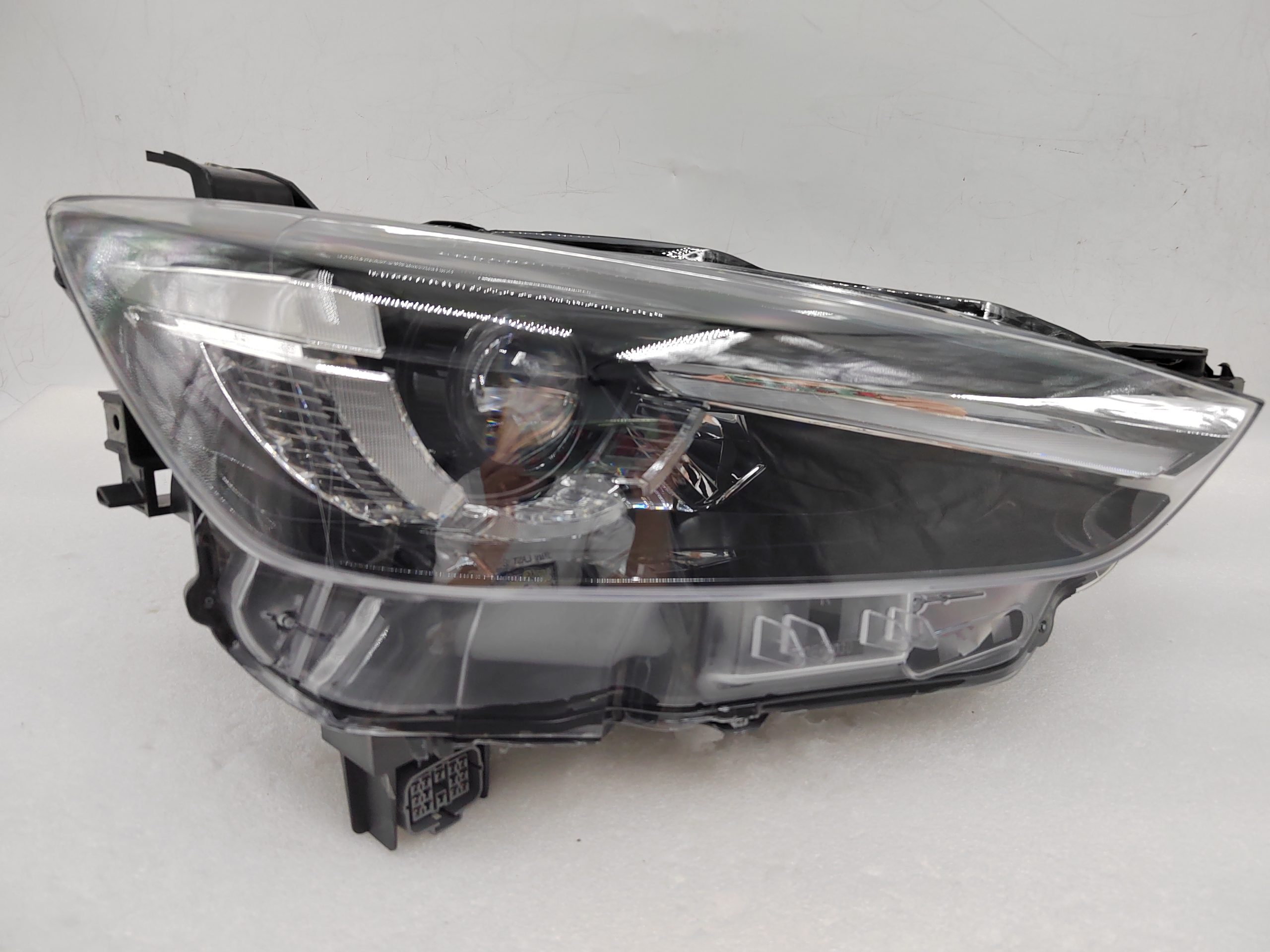 MAZDA CX-3 2016-2018 LED R.H.S HEADLIGHT ASSEMBLY