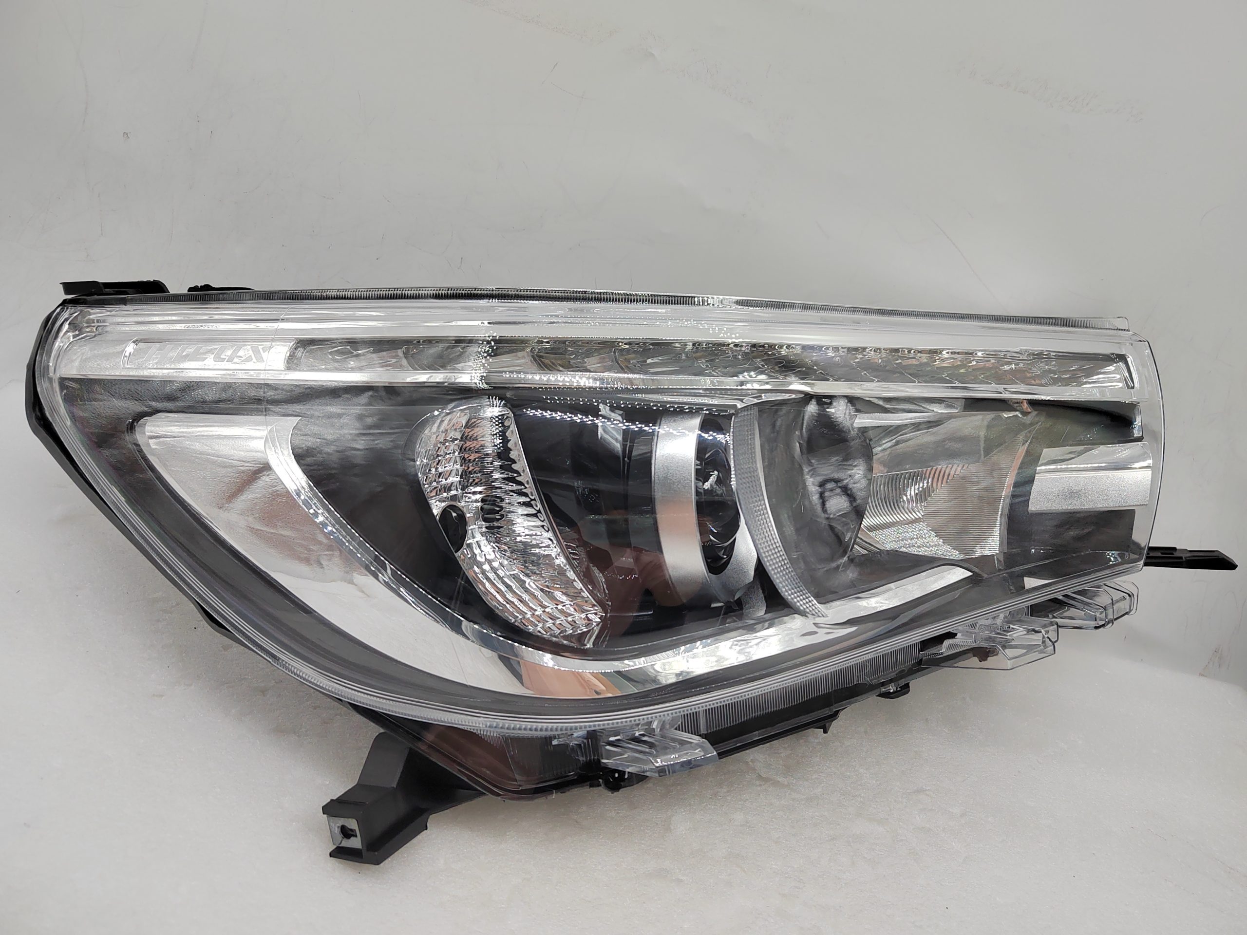 TOYOTA HILUX REVO 2015-2019 LED R.H.S HEADLIGHT ASSEMBLY