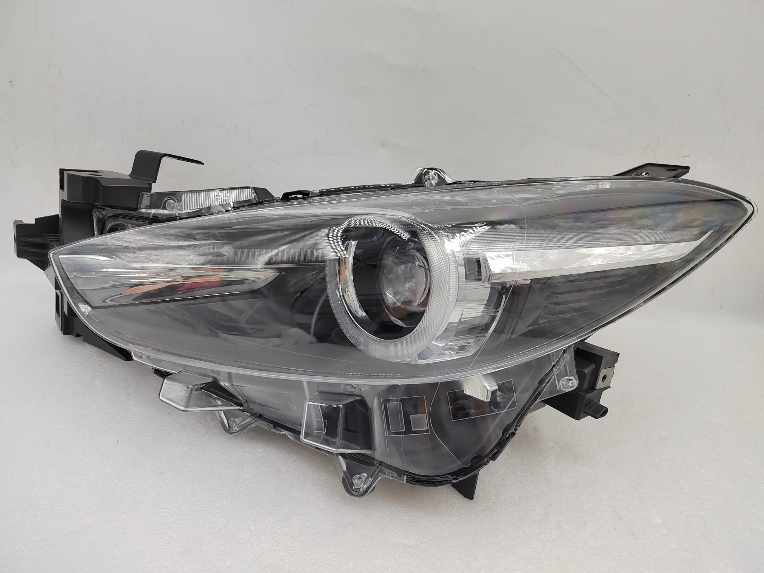 MAZDA 3 2017-2019 LED L.H.S HEADLIGHT ASSEMBLY