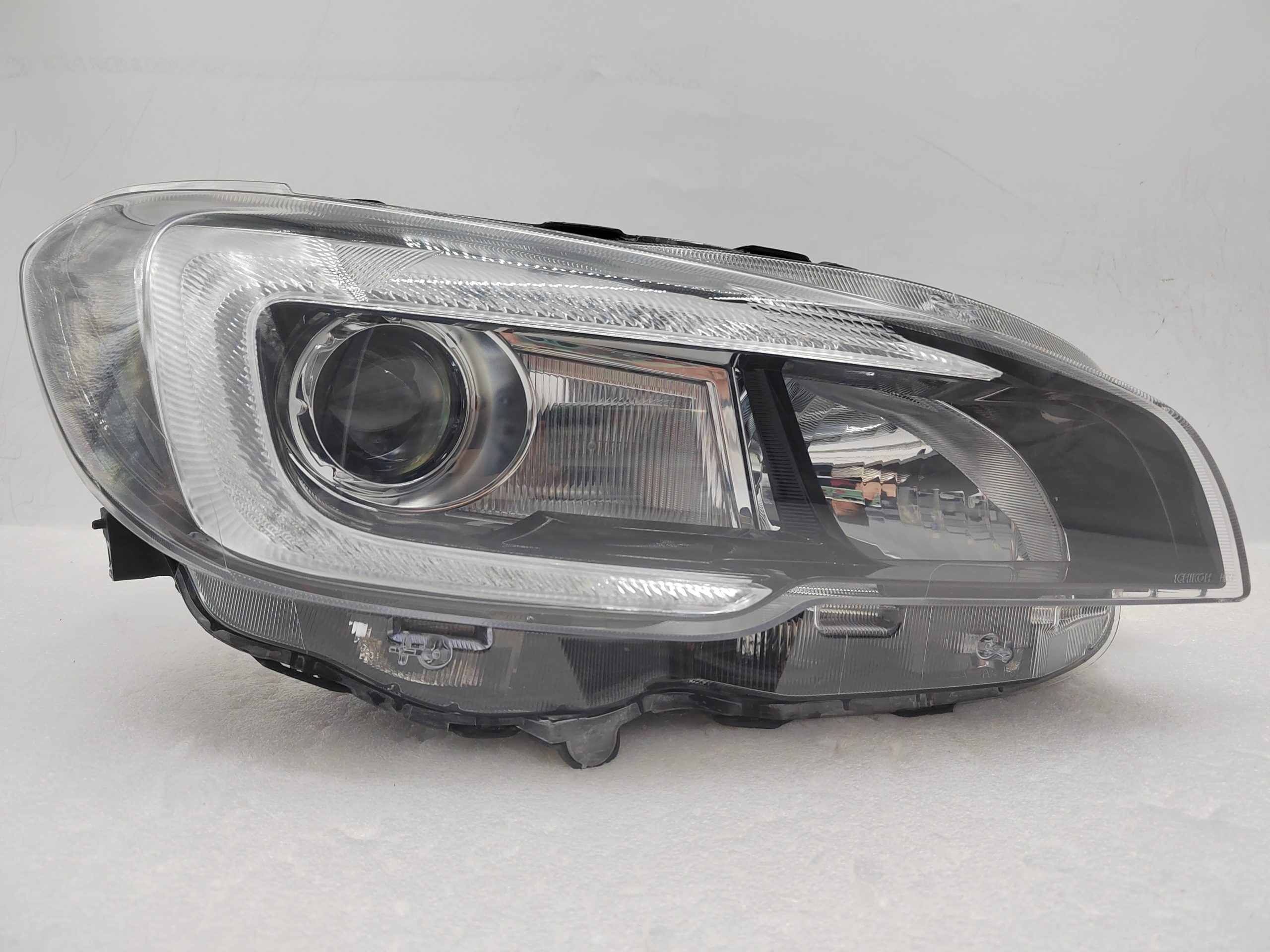 SUBARU WRX LEVORG 2015-2017 LED R.H.S HEADLIGHT ASSEMBLY