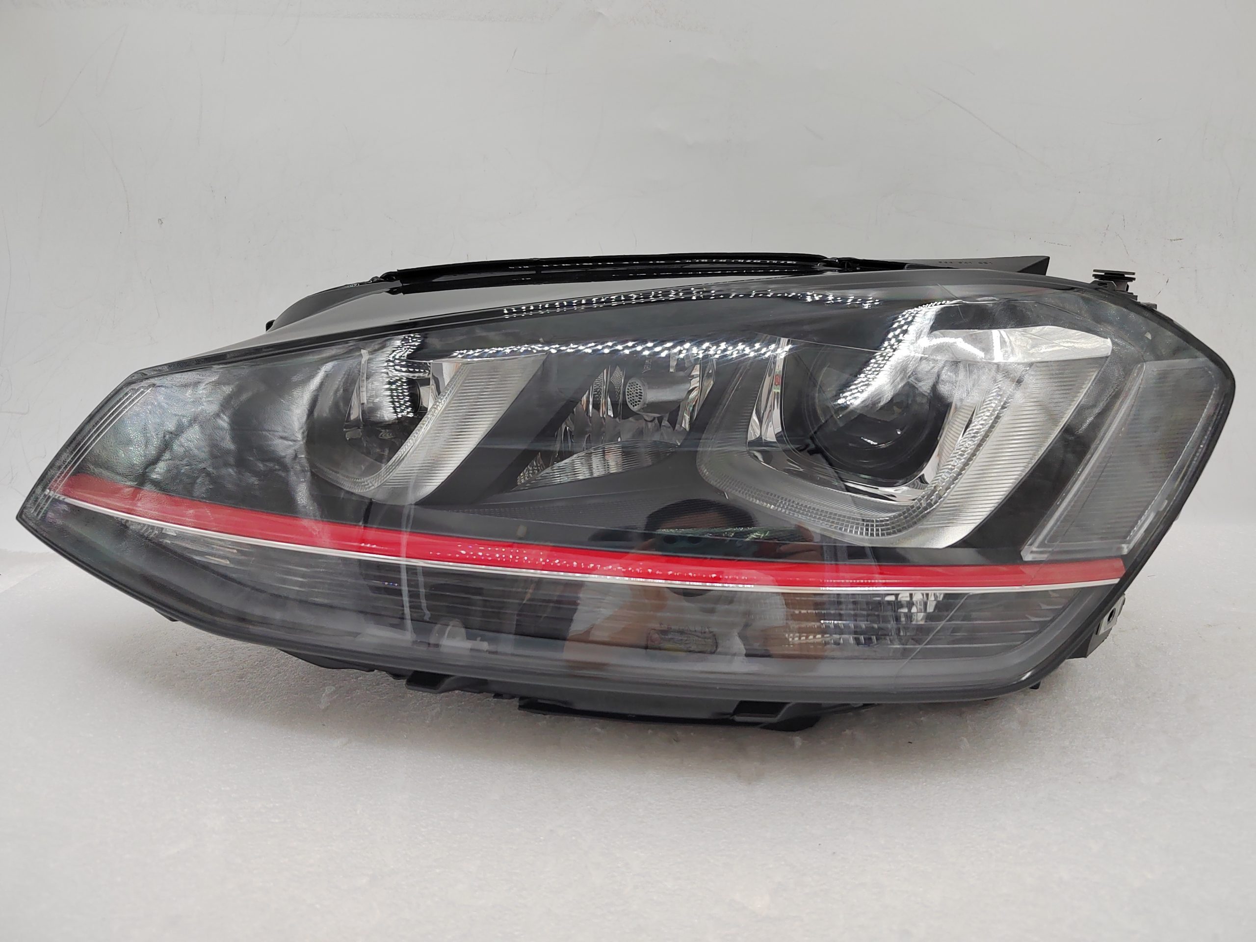 VOLKSWAGEN GOLF 2017-2019 XENON L.H.S HEADLIGHT ASSEMBLY