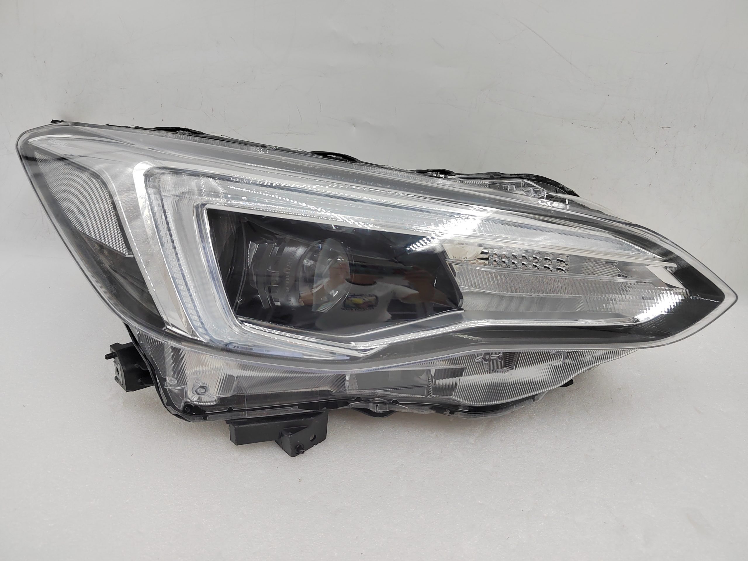 SUBARU IMPREZA 2020-2023 LED R.H.S HEADLIGHT ASSEMBLY