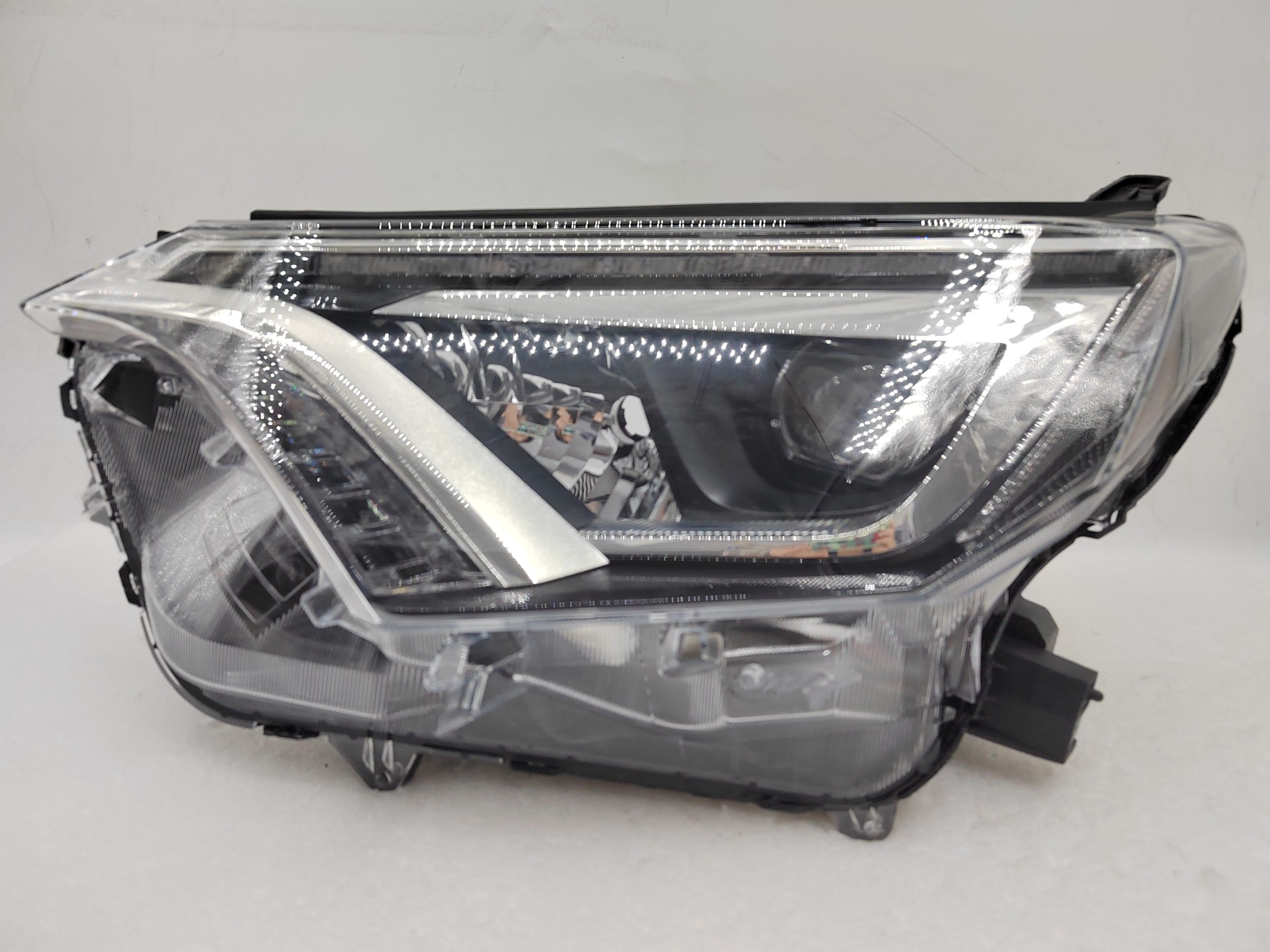 TOYOTA RAV4 4.5 XA40 2016-2018 LED L.H.S HEADLIGHT ASSEMBLY