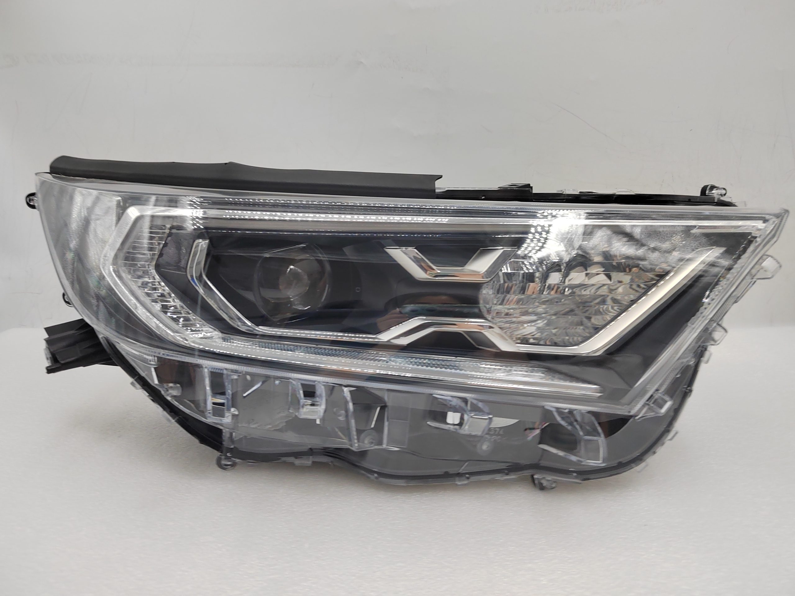 TOYOTA RAV4 V XA50 2019-2021 LED R.H.S HEADLIGHT ASSEMBLY