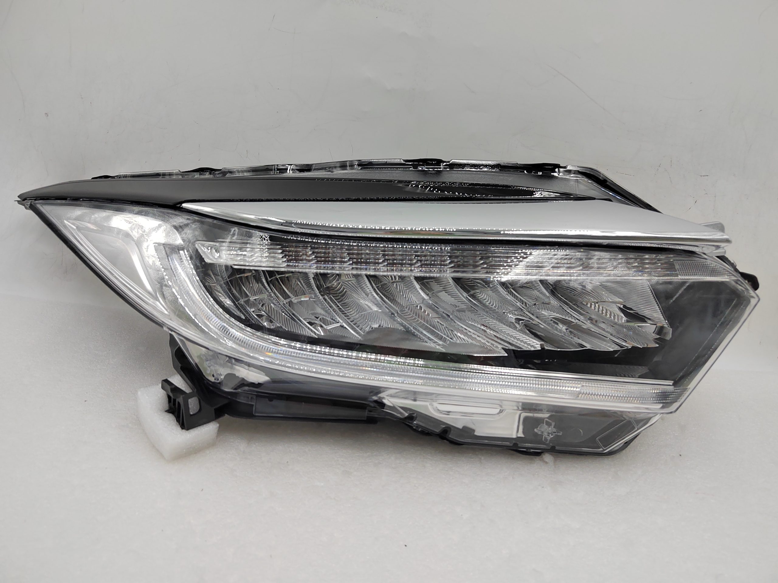HONDA HR-V 2019-2021 LED R.H.S HEADLIGHT ASSEMBLY