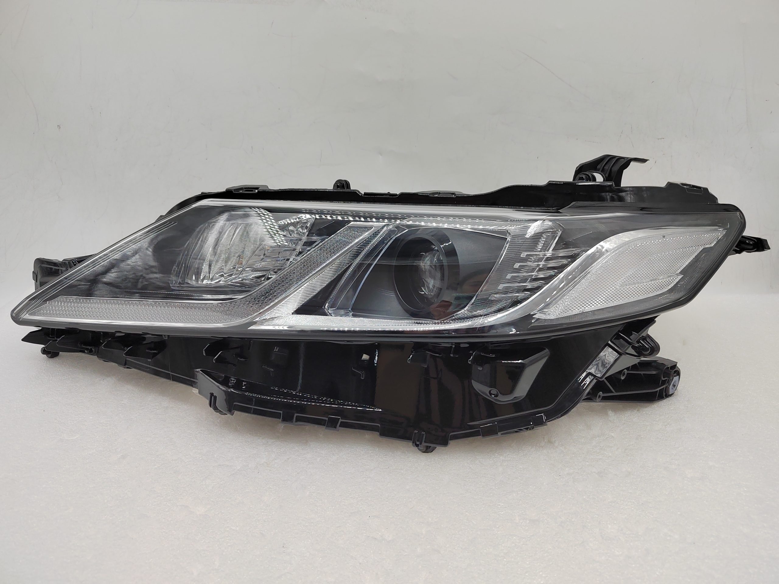 TOYOTA CAMRY ACV70 2018-2022 LED L.H.S HEADLIGHT ASSEMBLY