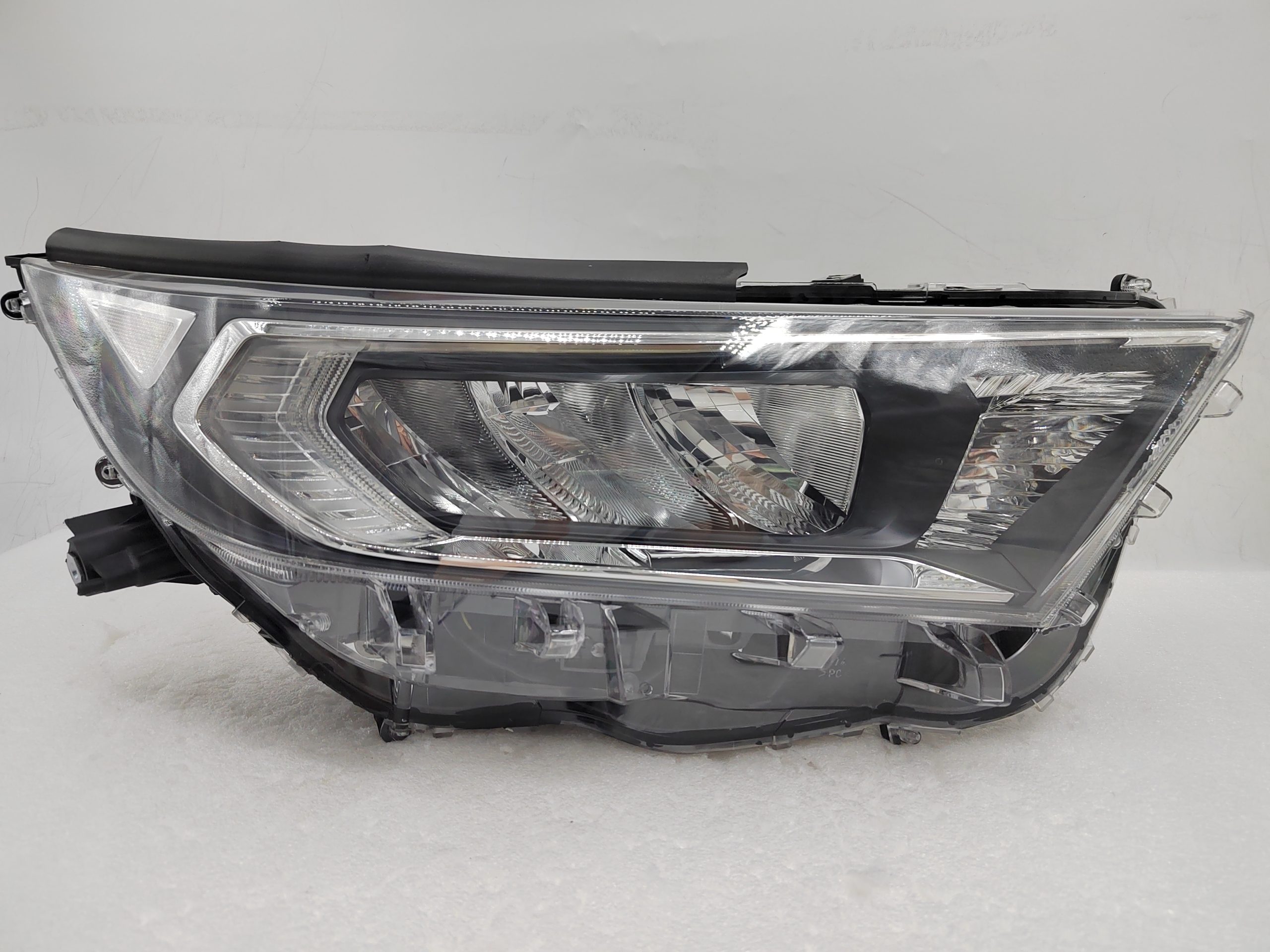 TOYOTA RAV4 V XA50 2019-2021 LED R.H.S HEADLIGHT ASSEMBLY