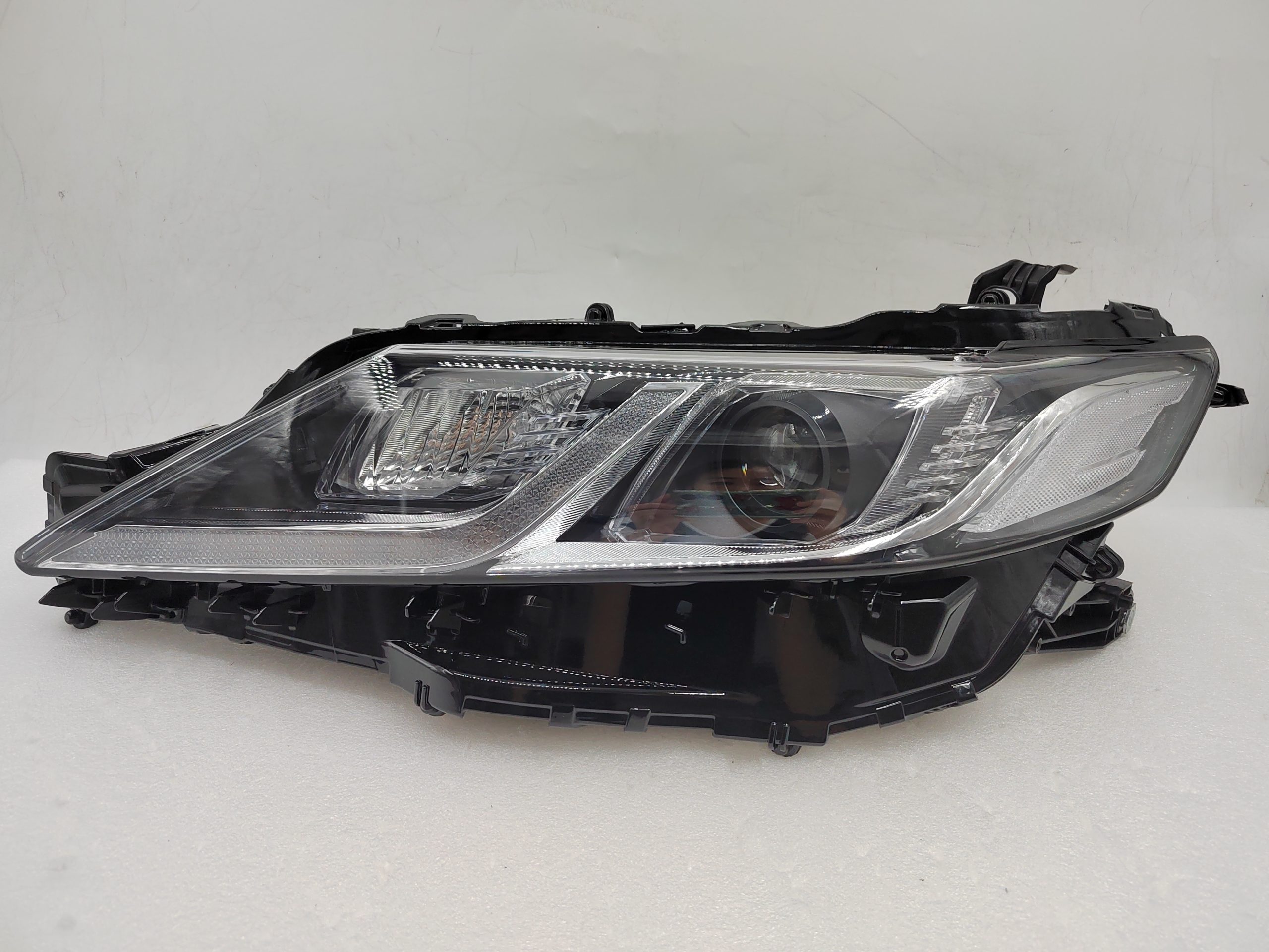 TOYOTA CAMRY ACV70 2018-2022 LED L.H.S HEADLIGHT ASSEMBLY