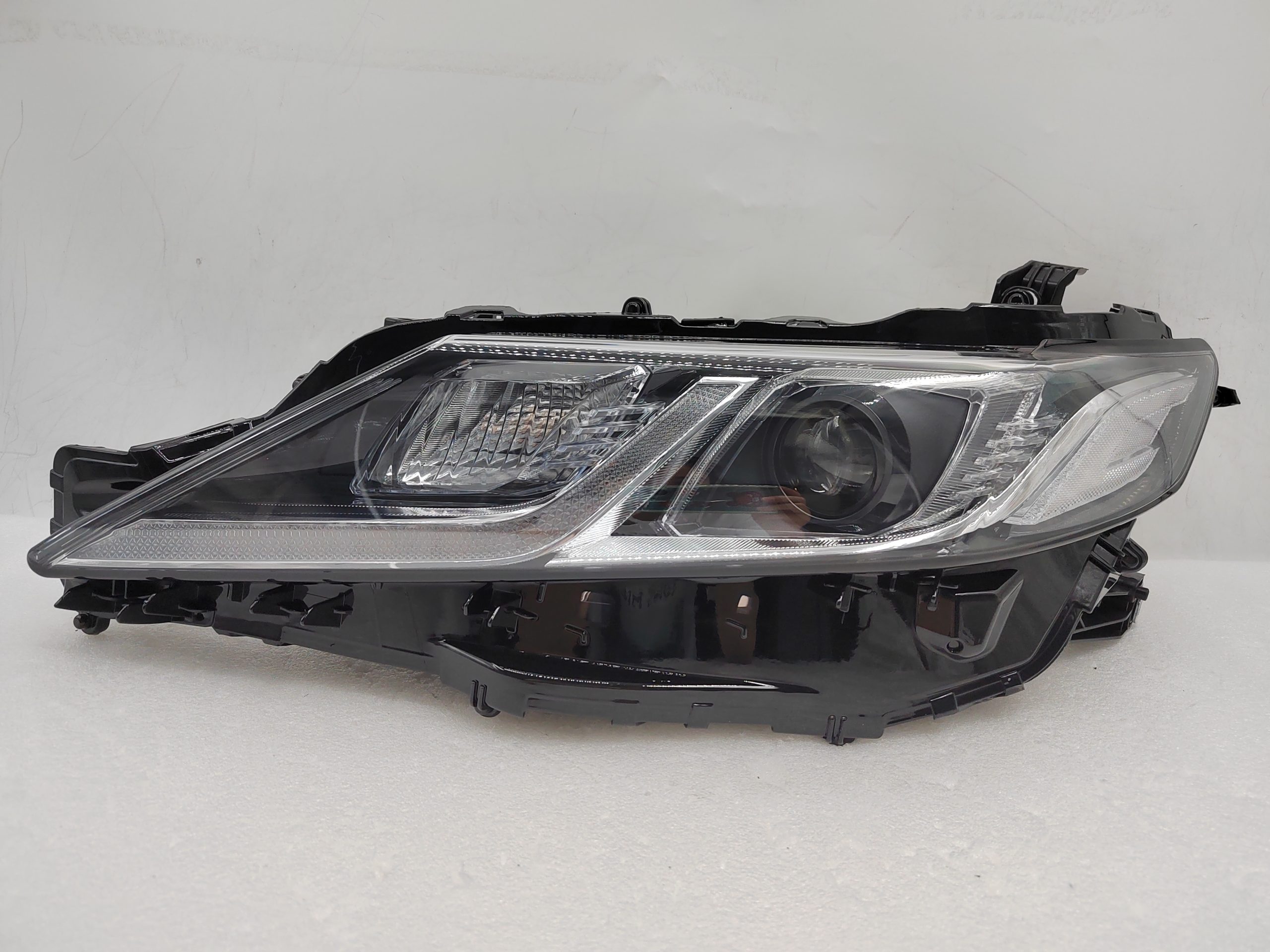 TOYOTA CAMRY ACV70 2018-2022 LED L.H.S HEADLIGHT ASSEMBLY