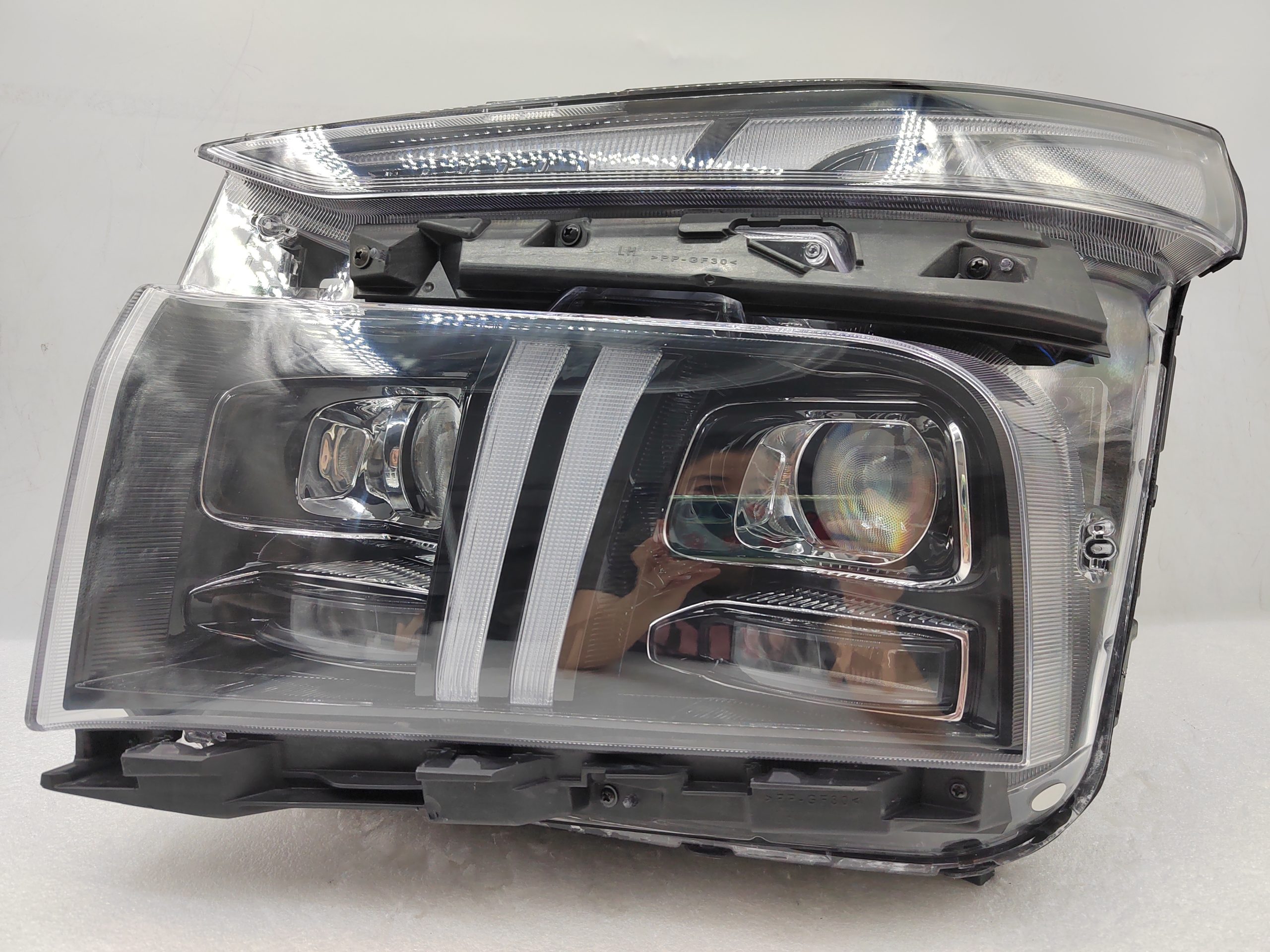 HYUNDAI SANTA FE 2021-2023 LED L.H.S HEADLIGHT ASSEMBLY