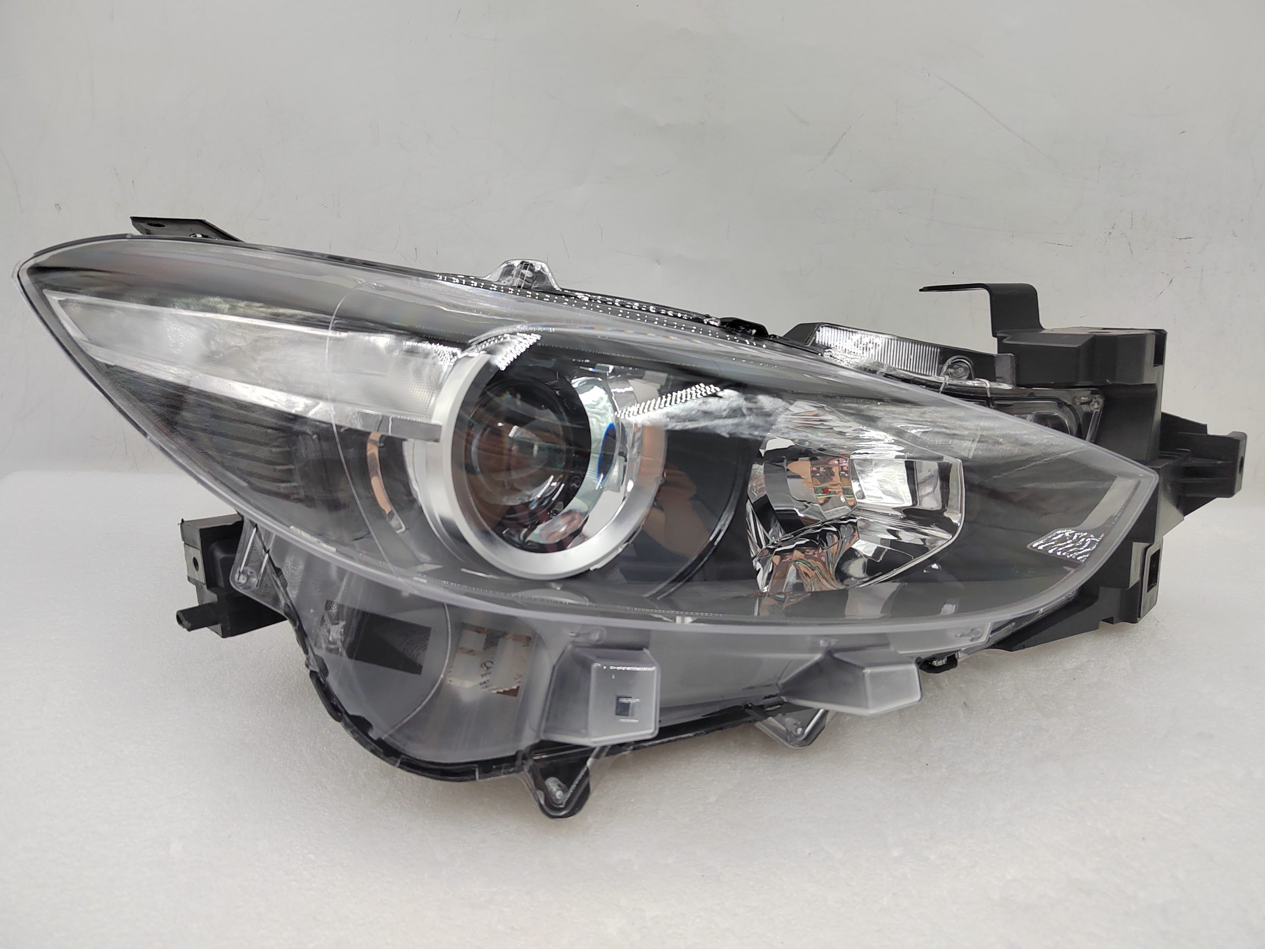 MAZDA 3 2017-2019 HALOGEN R.H.S HEADLIGHT ASSEMBLY