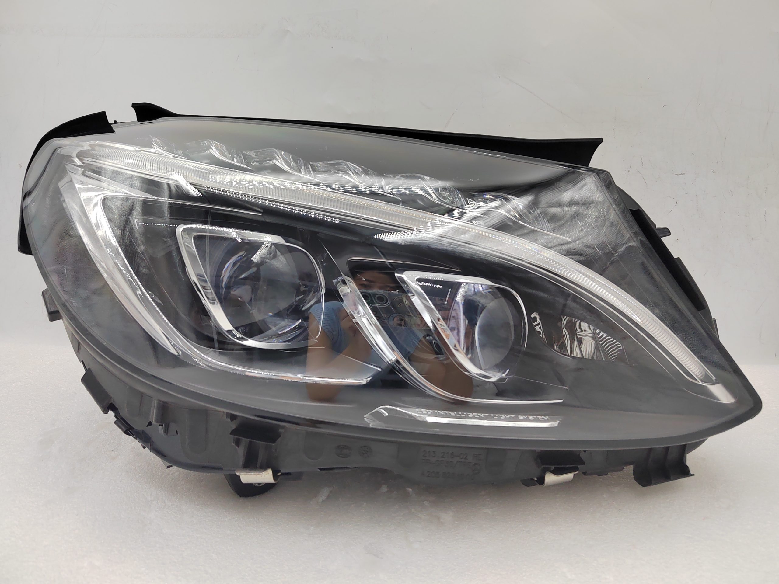 MERCEDES-BENZ C-CLASS W205 2014-2017 LED R.H.S HEADLIGHT ASSEMBLY